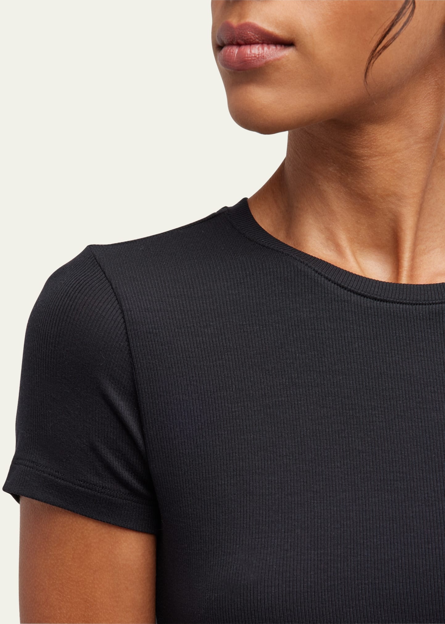 Ressi Short-Sleeve Tee - 5