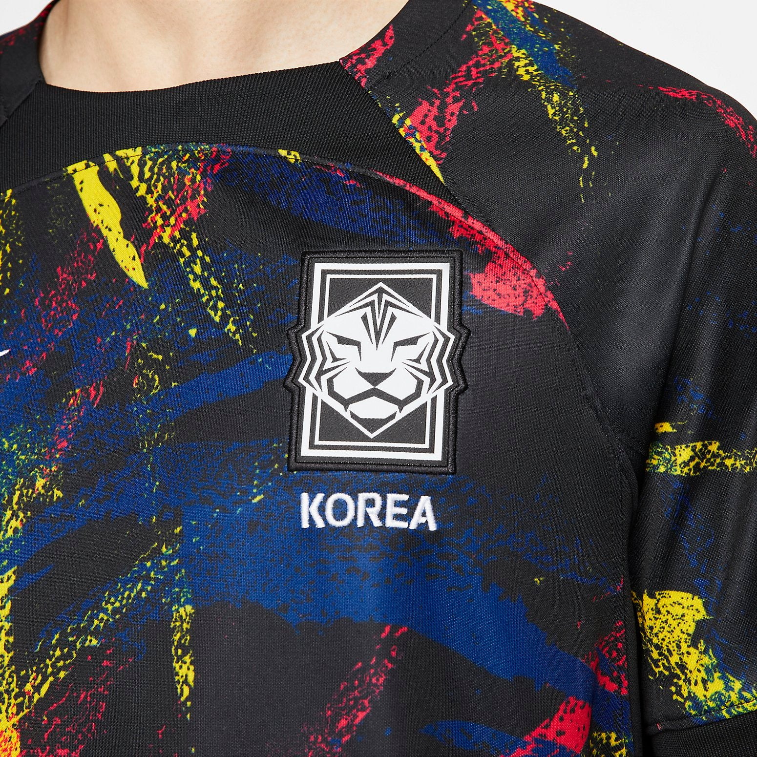 Nike Korea 2022/23 Stadium Home Dri-FIT Soccer Jersey 'Black Multicolor' DX9288-010 - 4