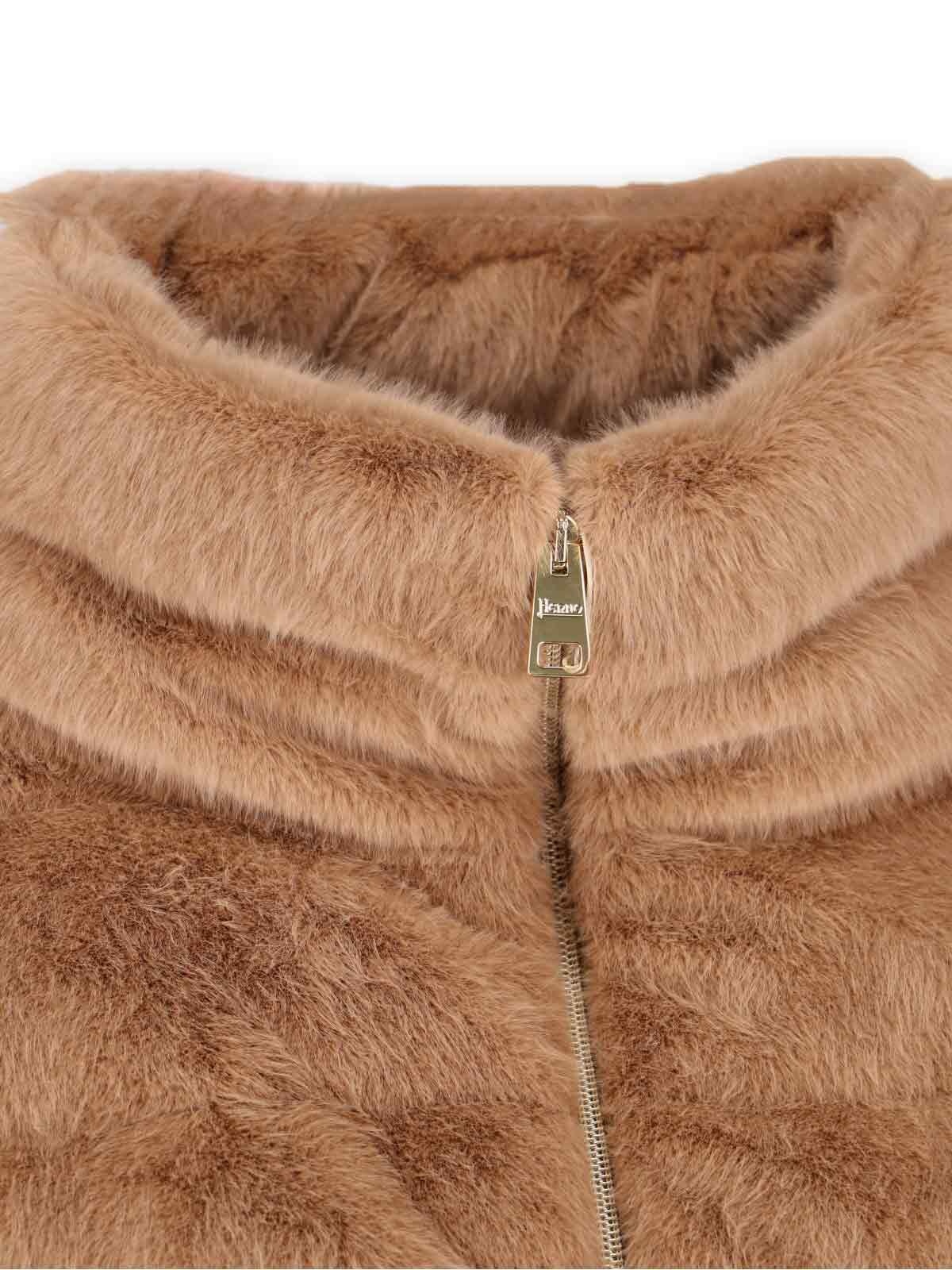 FUR COAT - 3