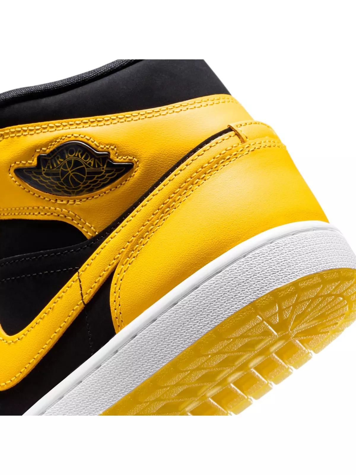 1 Mid SE "Black/Varsity Maize/White" Men's Shoe - 11