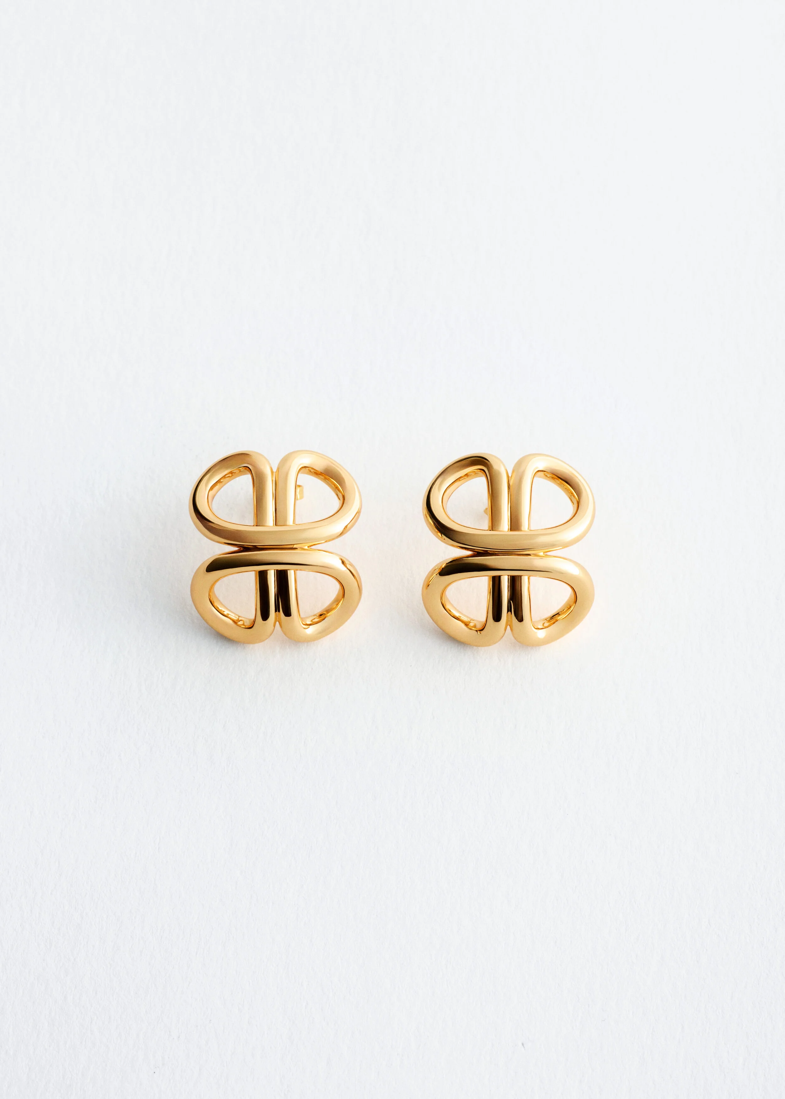 Interlocking Curve Stud Earrings - 1
