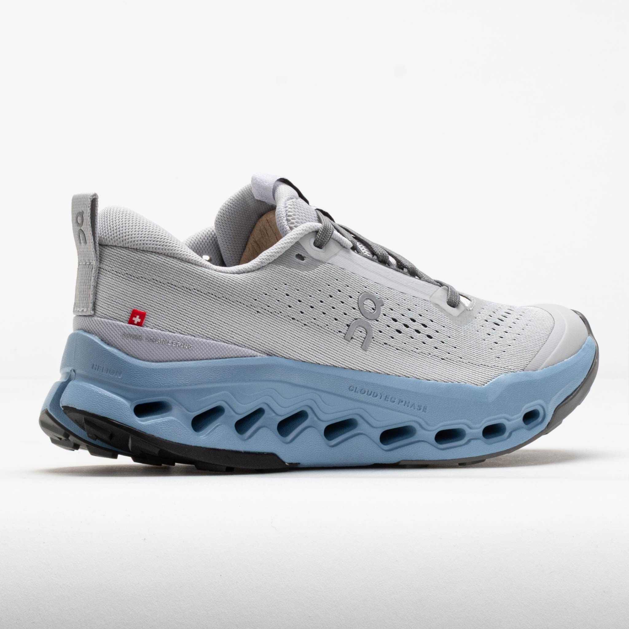 On Cloudsurfer Trail 2 Women's Glacier/Dust - 6