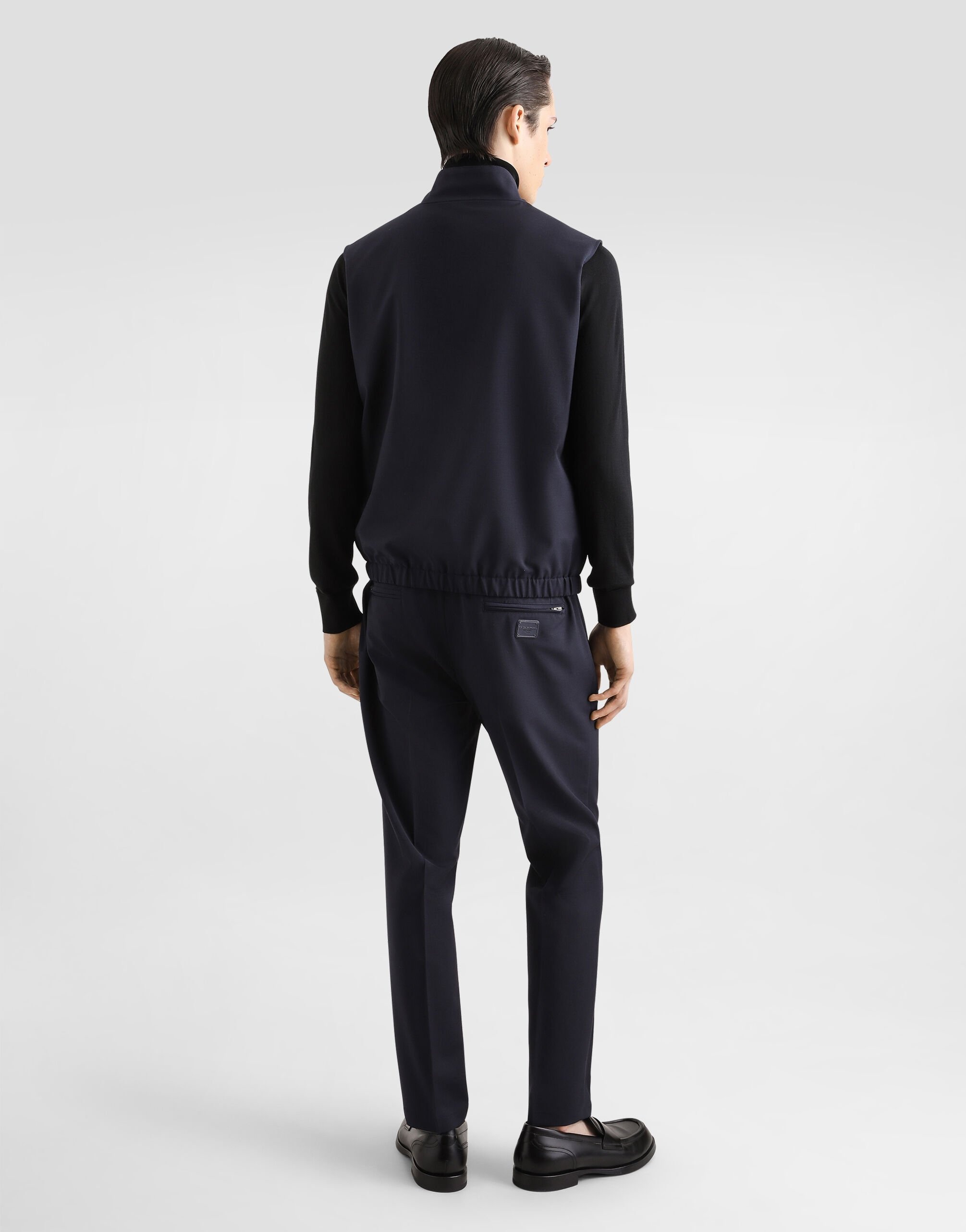 Woolen vest with tag - 3