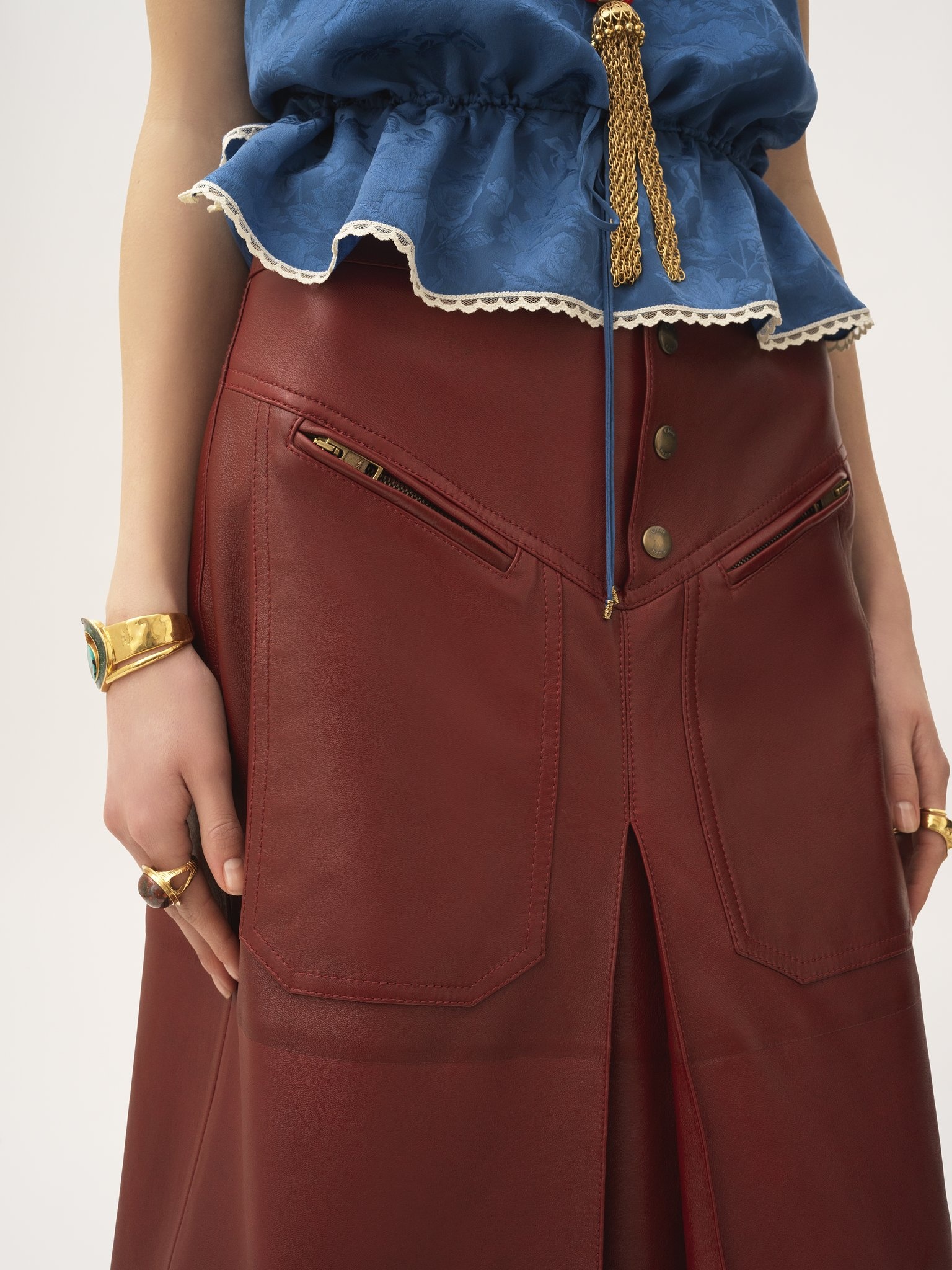 KNEE-LENGTH SKIRT IN LEATHER - 6