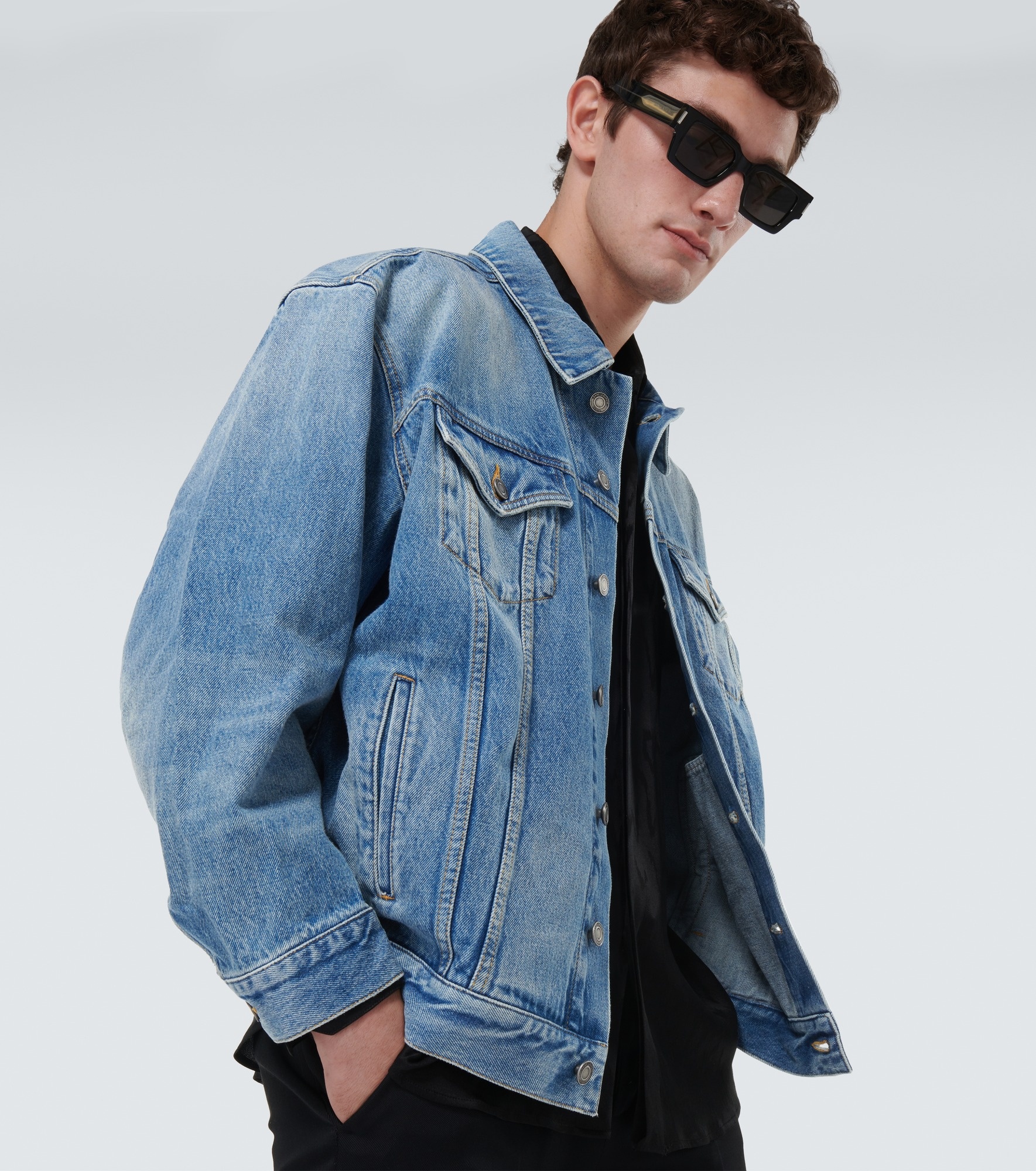 Oversized denim jacket - 5