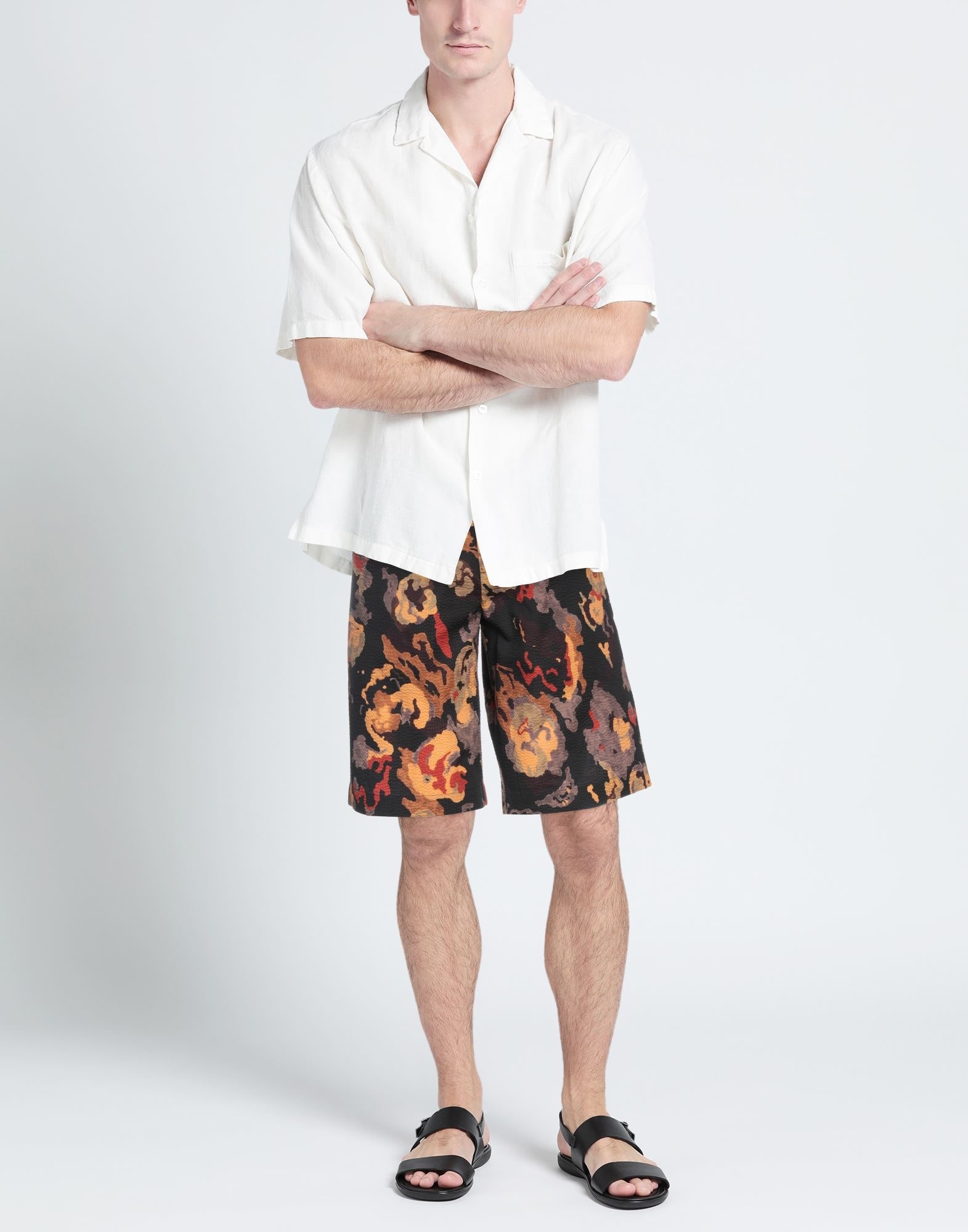 ハーフ・ショートパンツ Dior Dior And Duncan Grant And Charleston Bermuda Shorts Dior DIOR AND DUNCAN GRANT AND CHARLESTON Bermuda Shorts