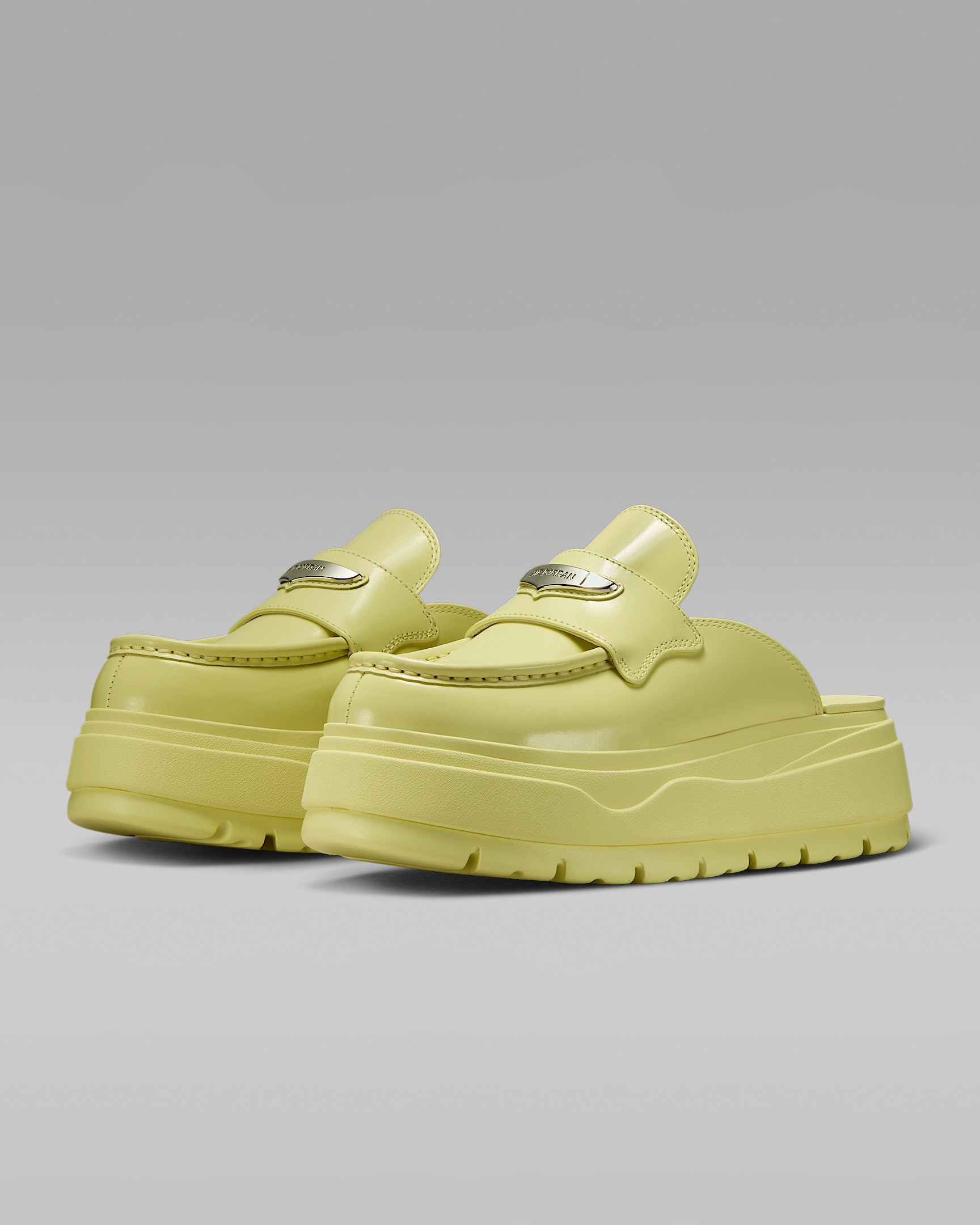Air Jordan Mule Women's Shoes - 5