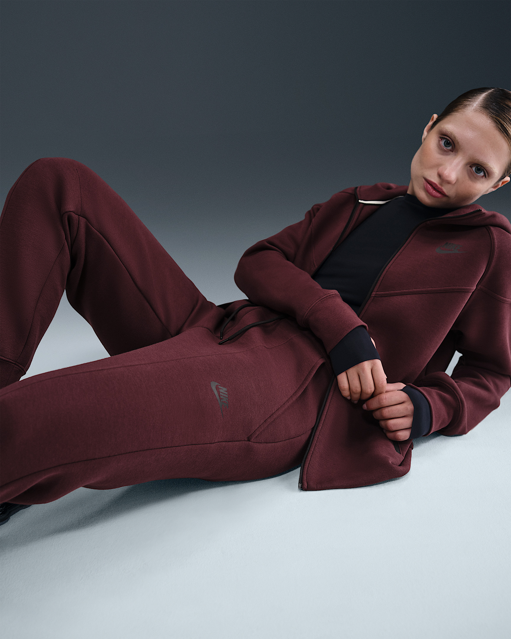 Nike Sportswear Tech Fleece Women's Mid-Rise Joggers - 5