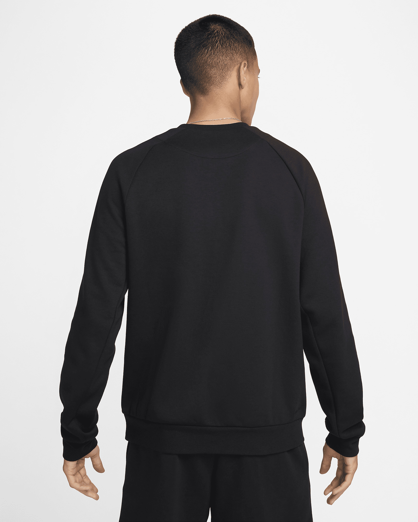 Nike Primary Men's Dri-FIT UV Versatile Crew - 2