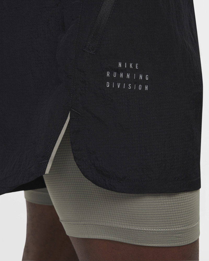 Nike Stride Running Division Men's 5" Dri-FIT Water-Repellent 2-in-1 Running Shorts 6