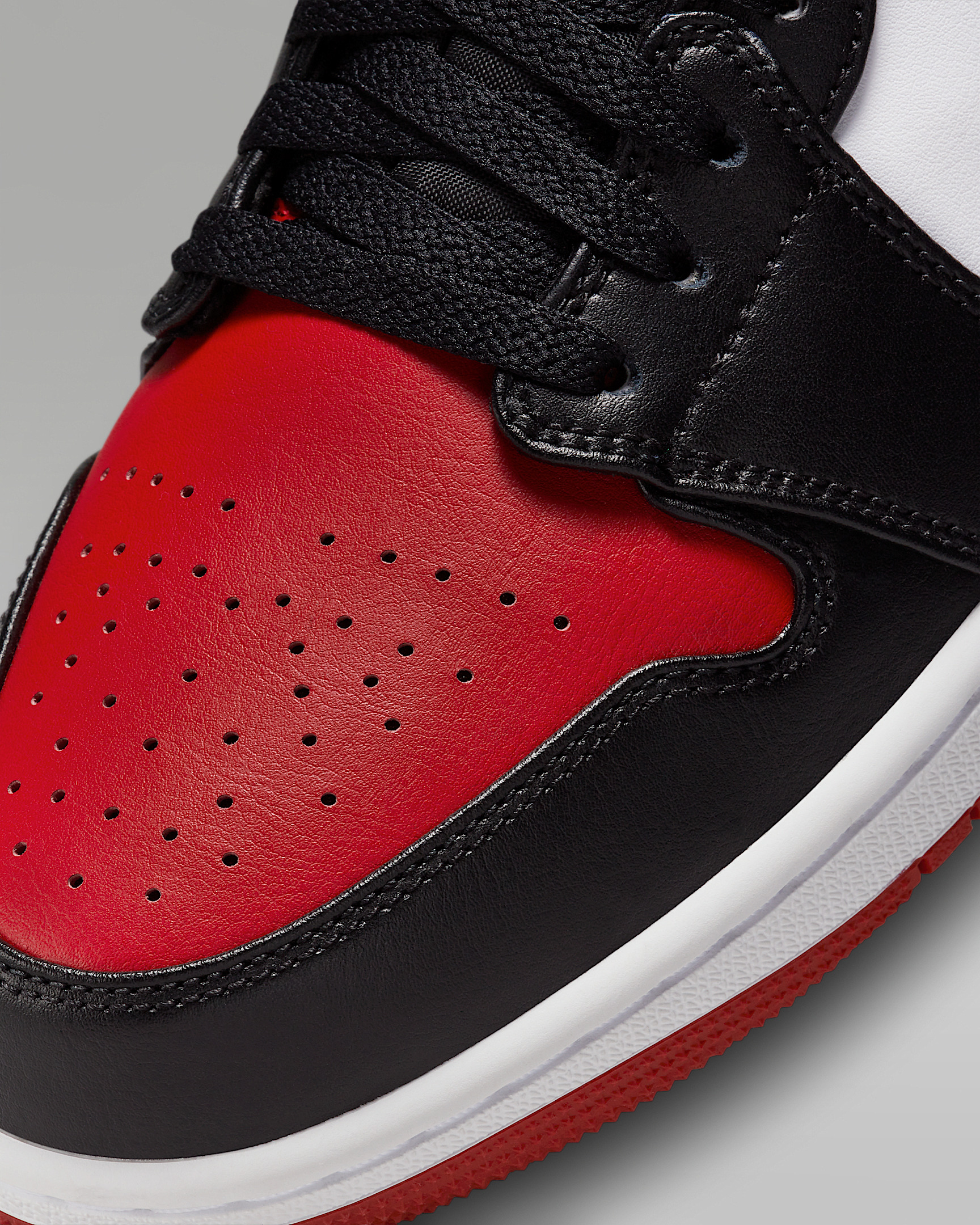Air Jordan 1 Low Men's Shoes - 7
