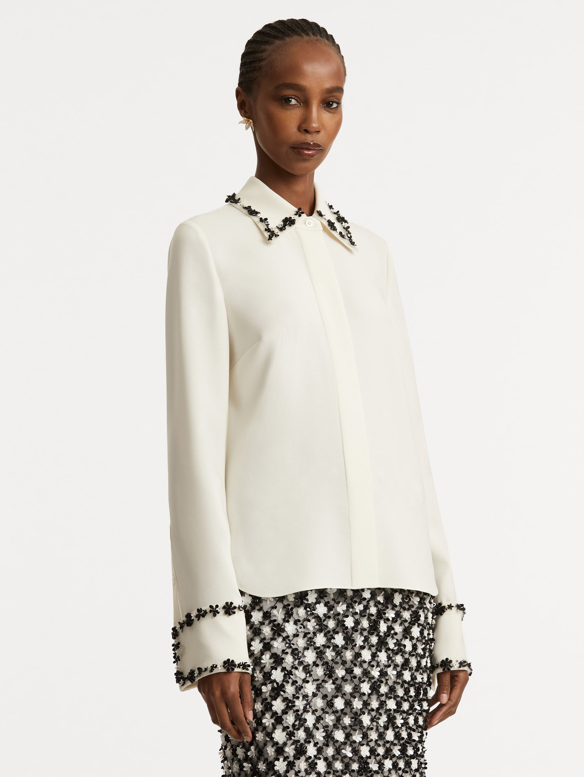 SEQUIN FLORET EMBROIDERED BLOUSE - 5