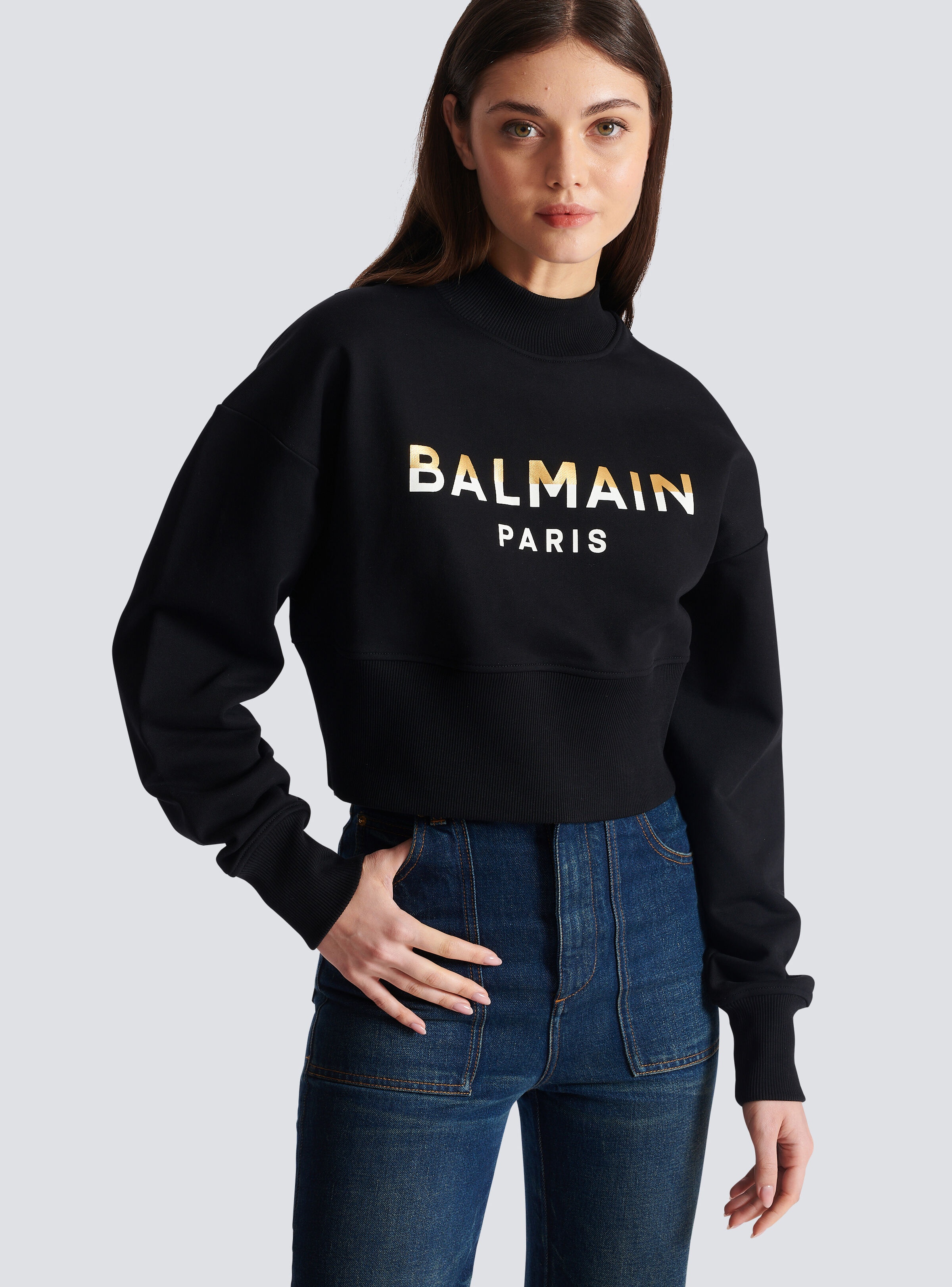 Cropped sweatshirt with Balmain Paris print - 6