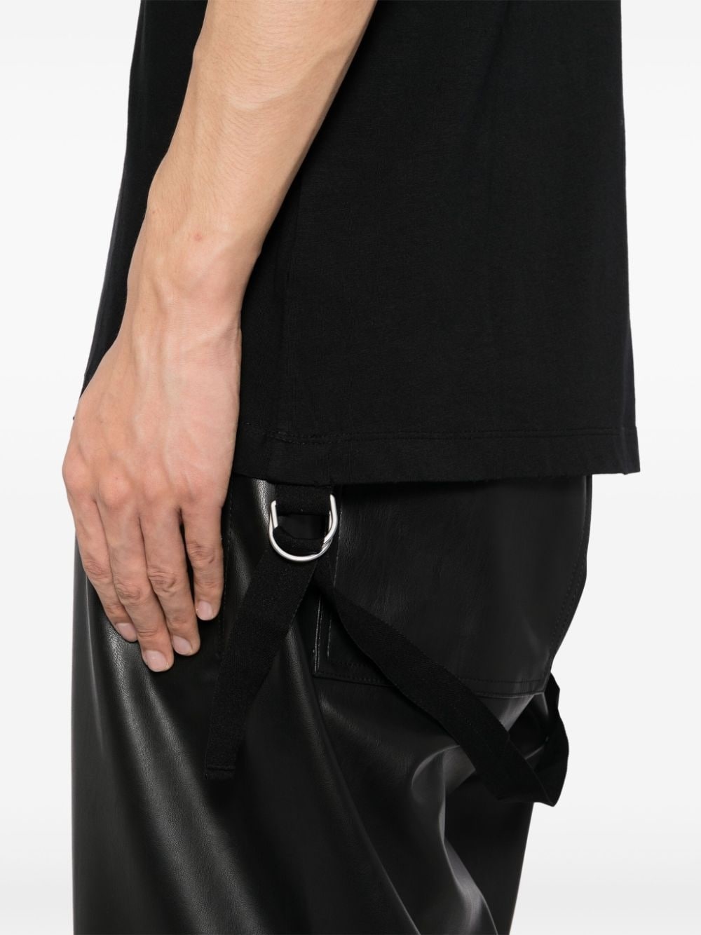 buckle detailing T-shirt - 4