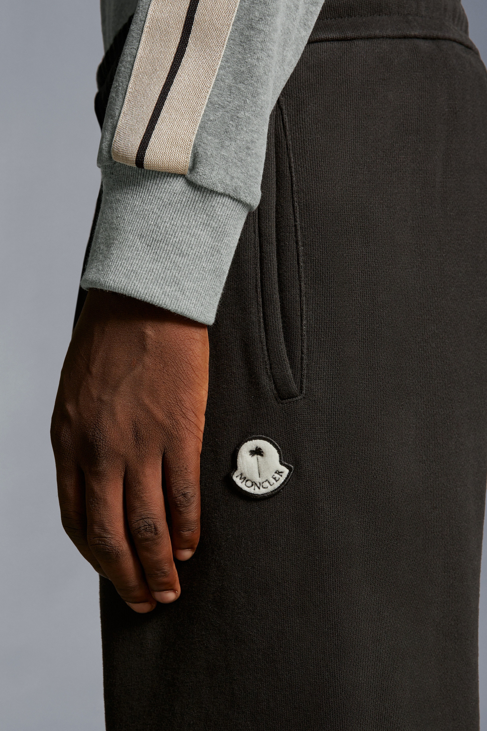 Logo Patch Sweatpants - 6