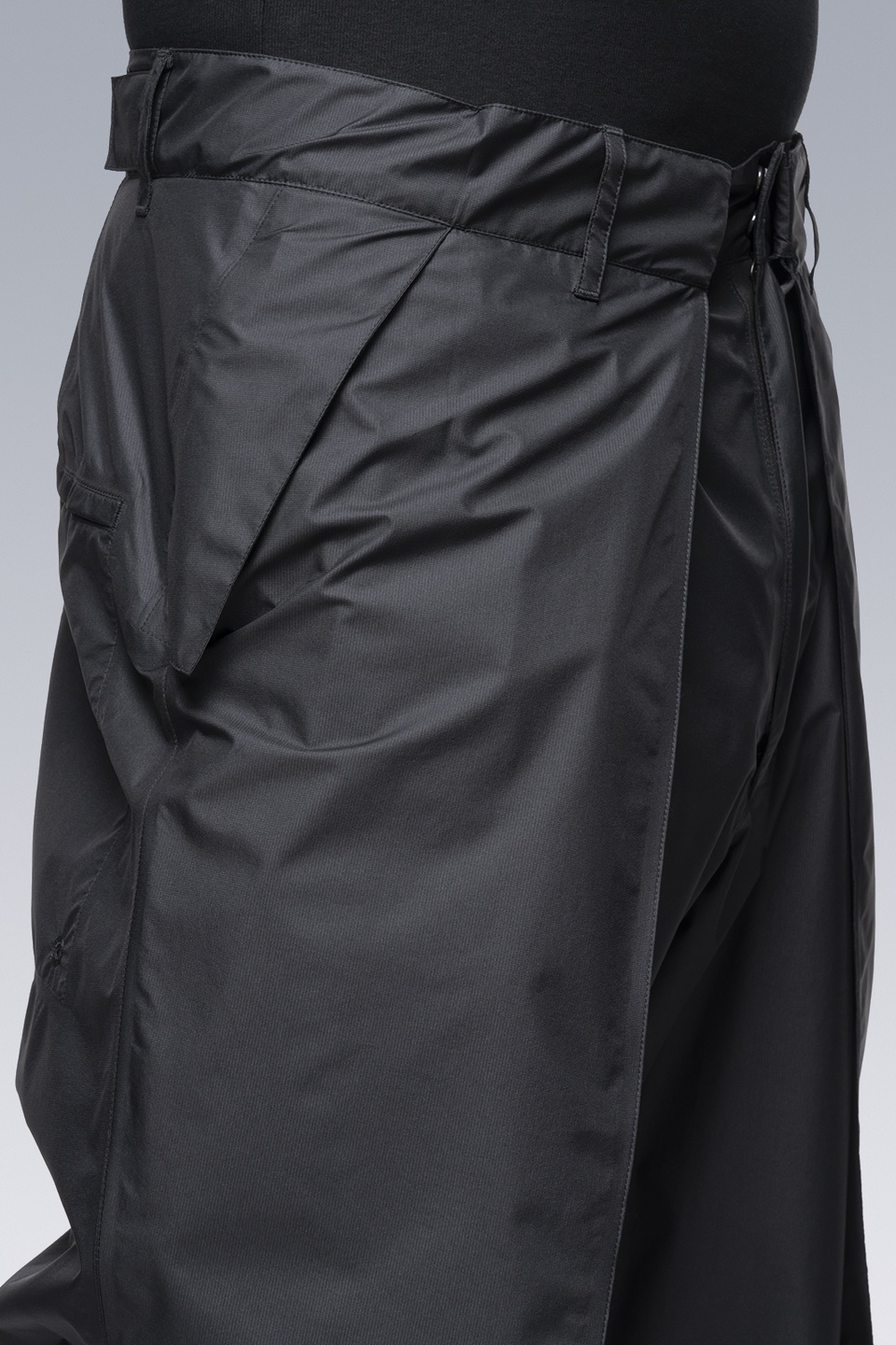 P45-GTPL 2L Gore-Tex Paclite Plus Single Pleat Trouser Black - 27