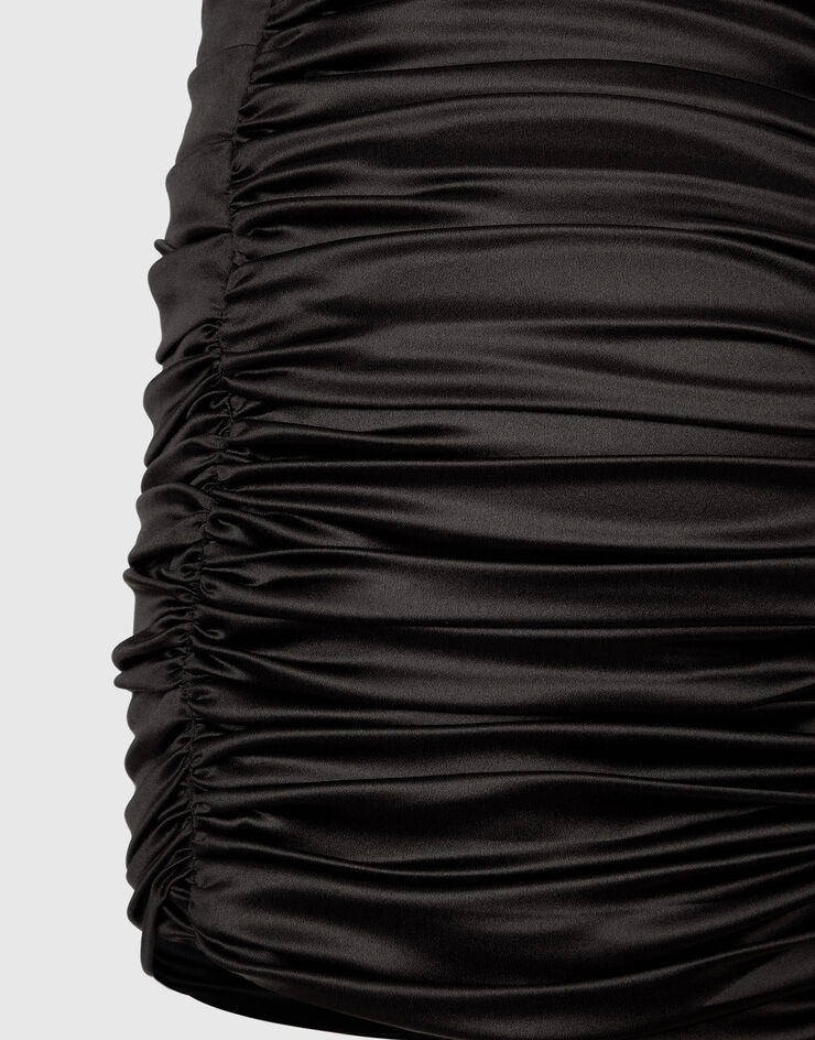 Short draped satin skirt with side bow - 9