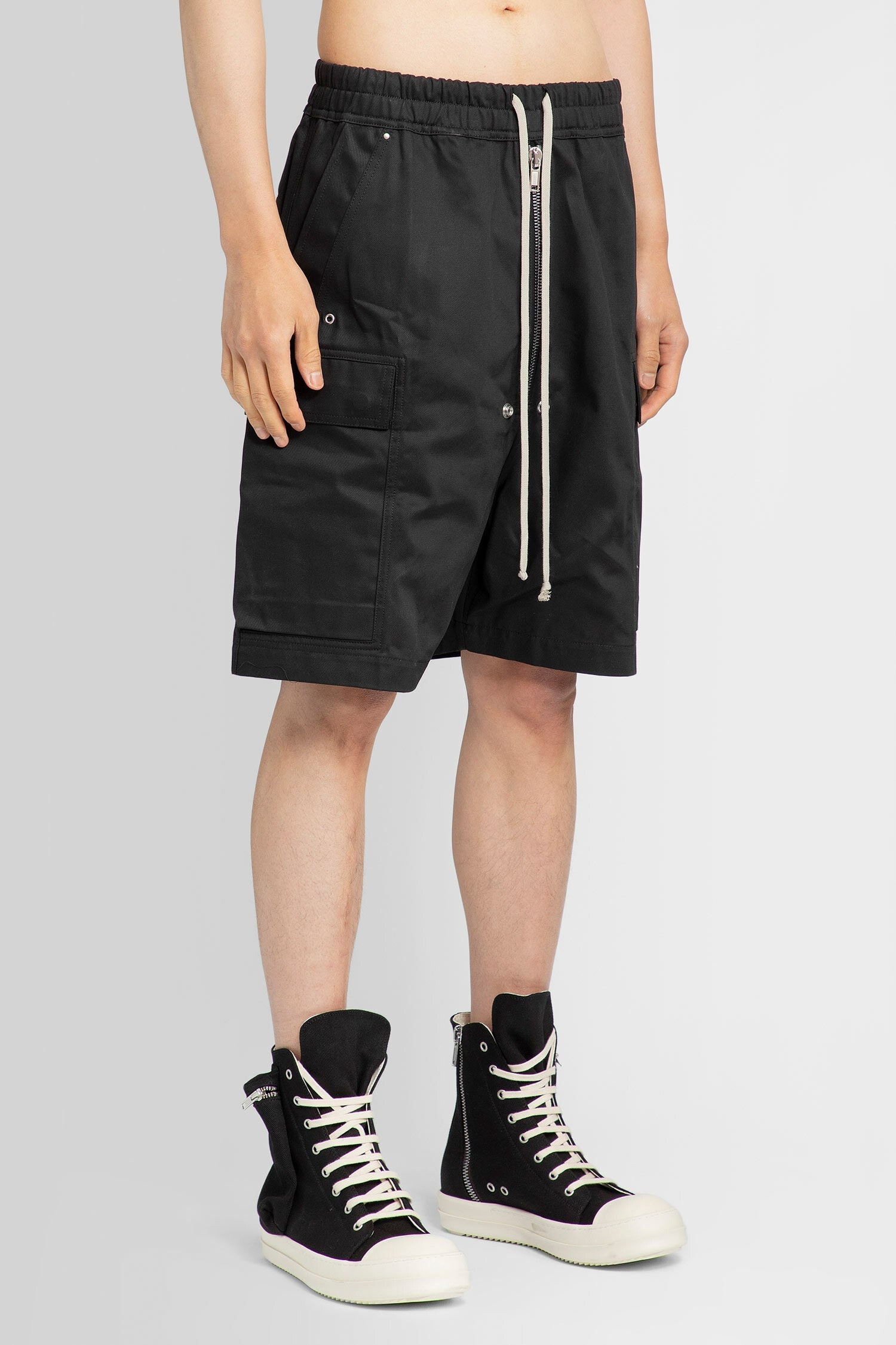 RICK OWENS MAN BLACK SHORTS - 3