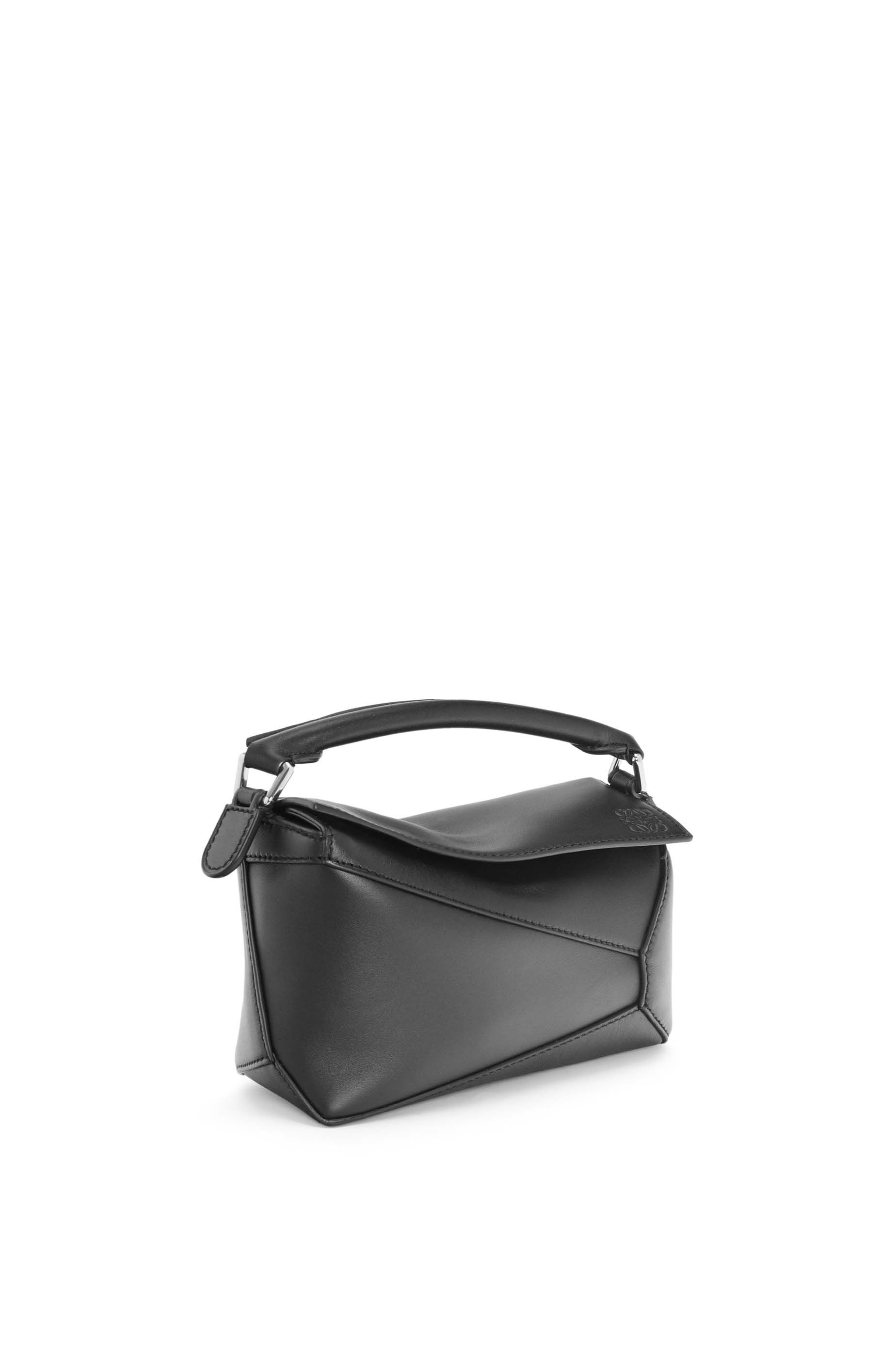 Puzzle Edge Small Leather Crossbody Bag in Black - Loewe