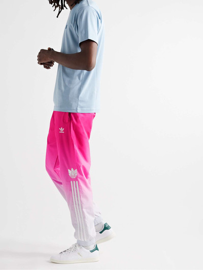 adidas Originals Adicolor 3D Dégradé Tapered Recycled Primeblue Track Pants outlook