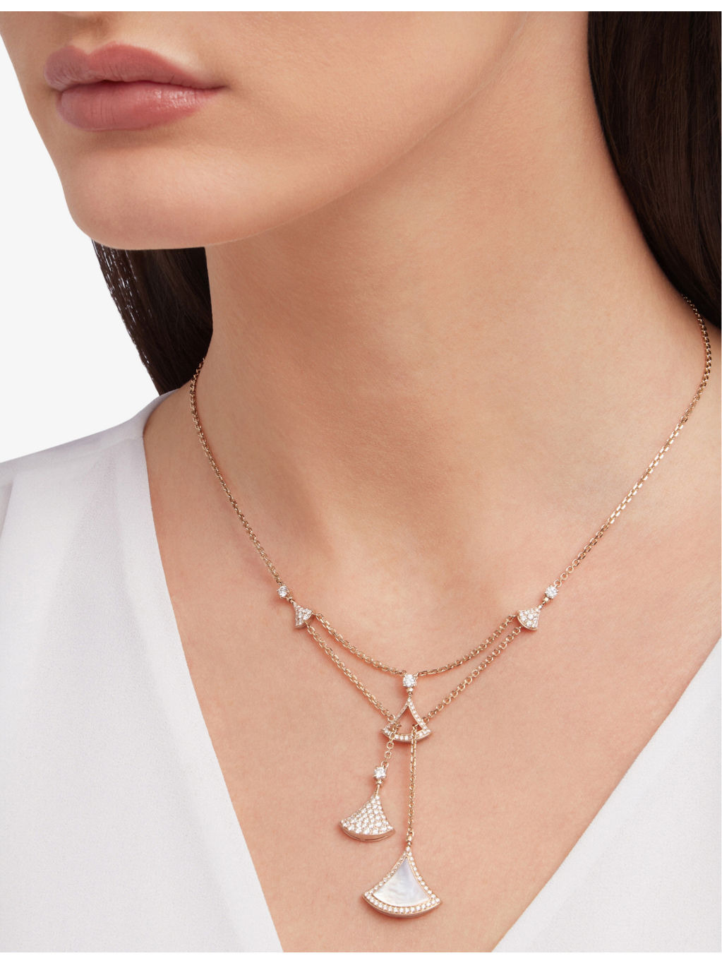 Divas' Dream 18ct rose-gold, 1.45ct brilliant-cut diamond and mother of pearl pendant necklace - 4