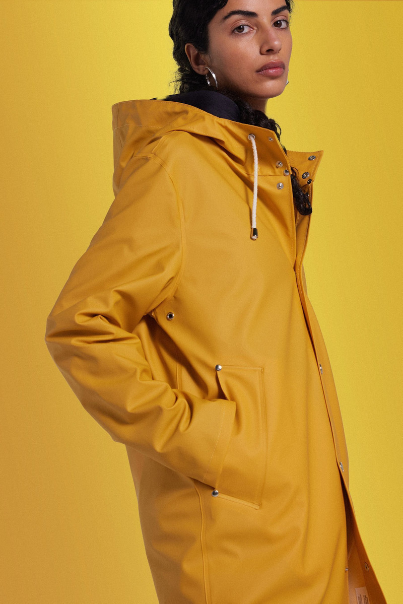 Stockholm Lightweight Raincoat Warm Honey 1
