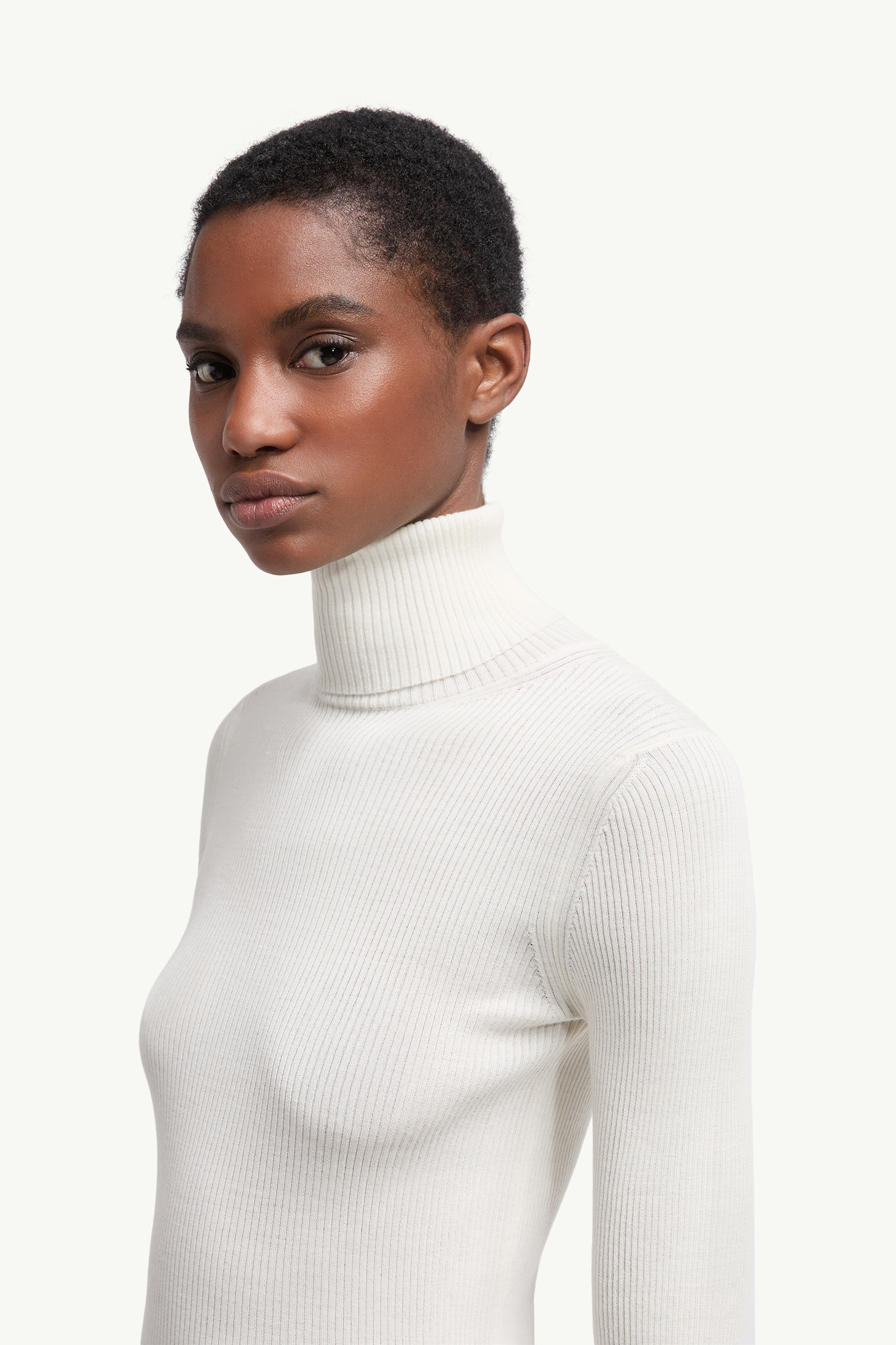 Logo Wool Turtleneck Sweater - 4