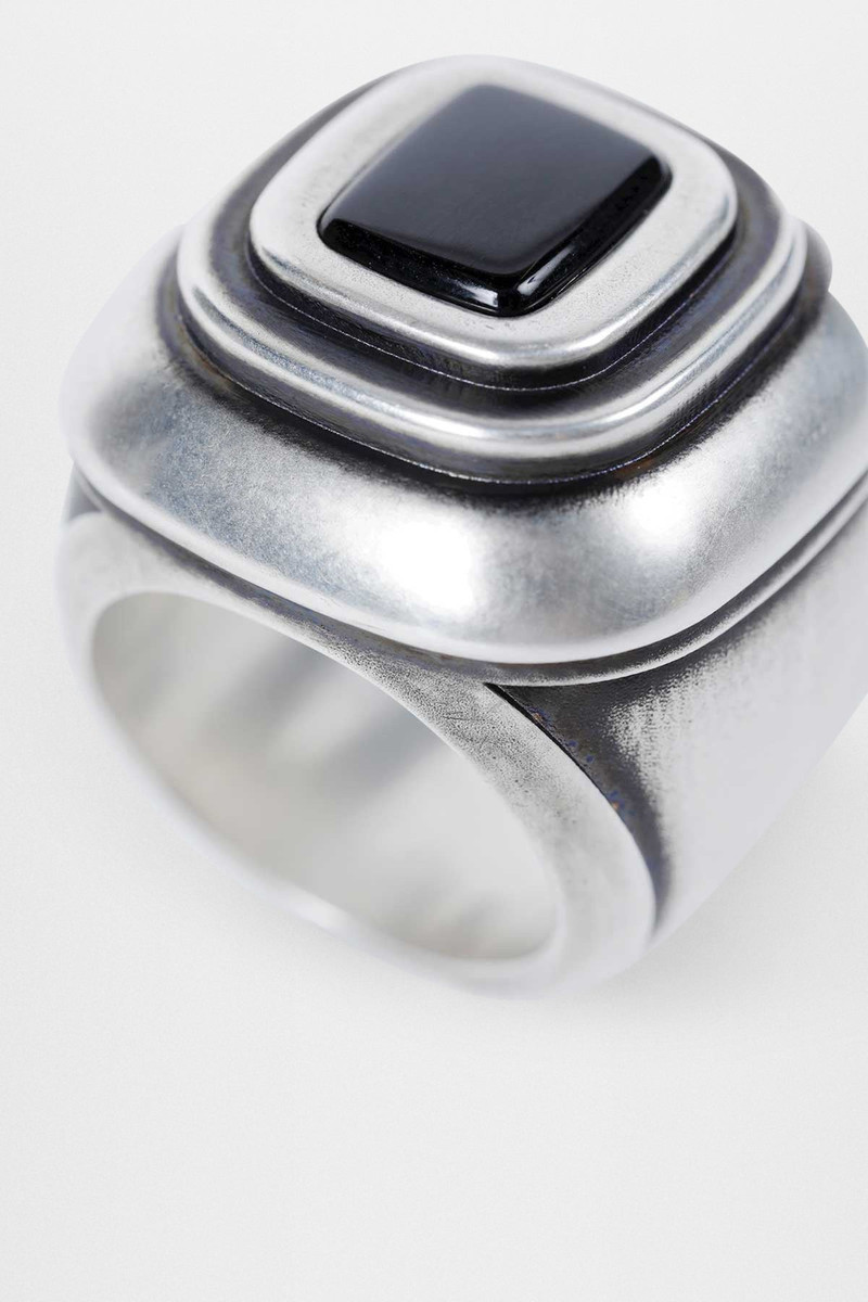 Merr Wide Enameled Ring 3