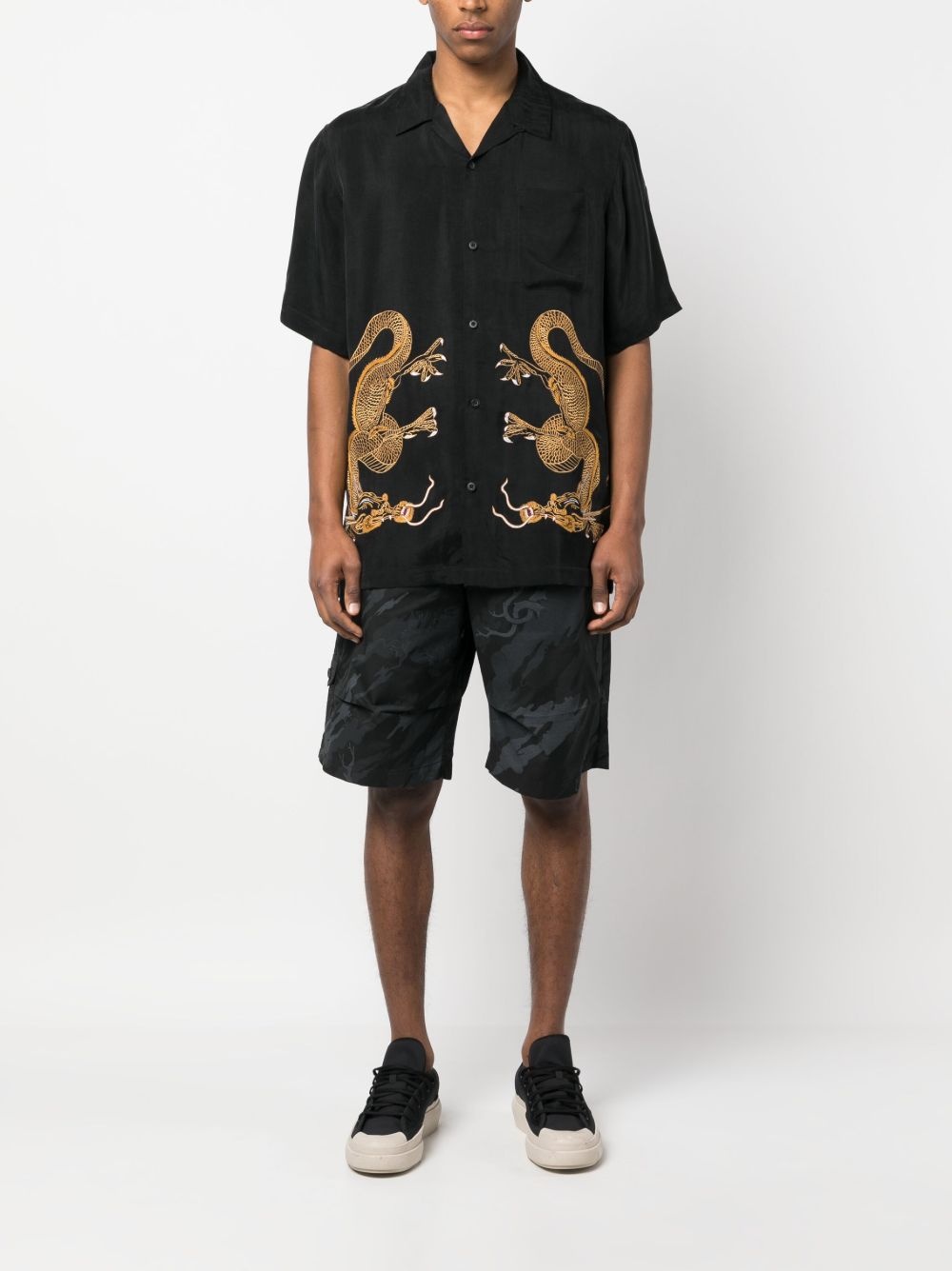 camouflage-print shorts - 2