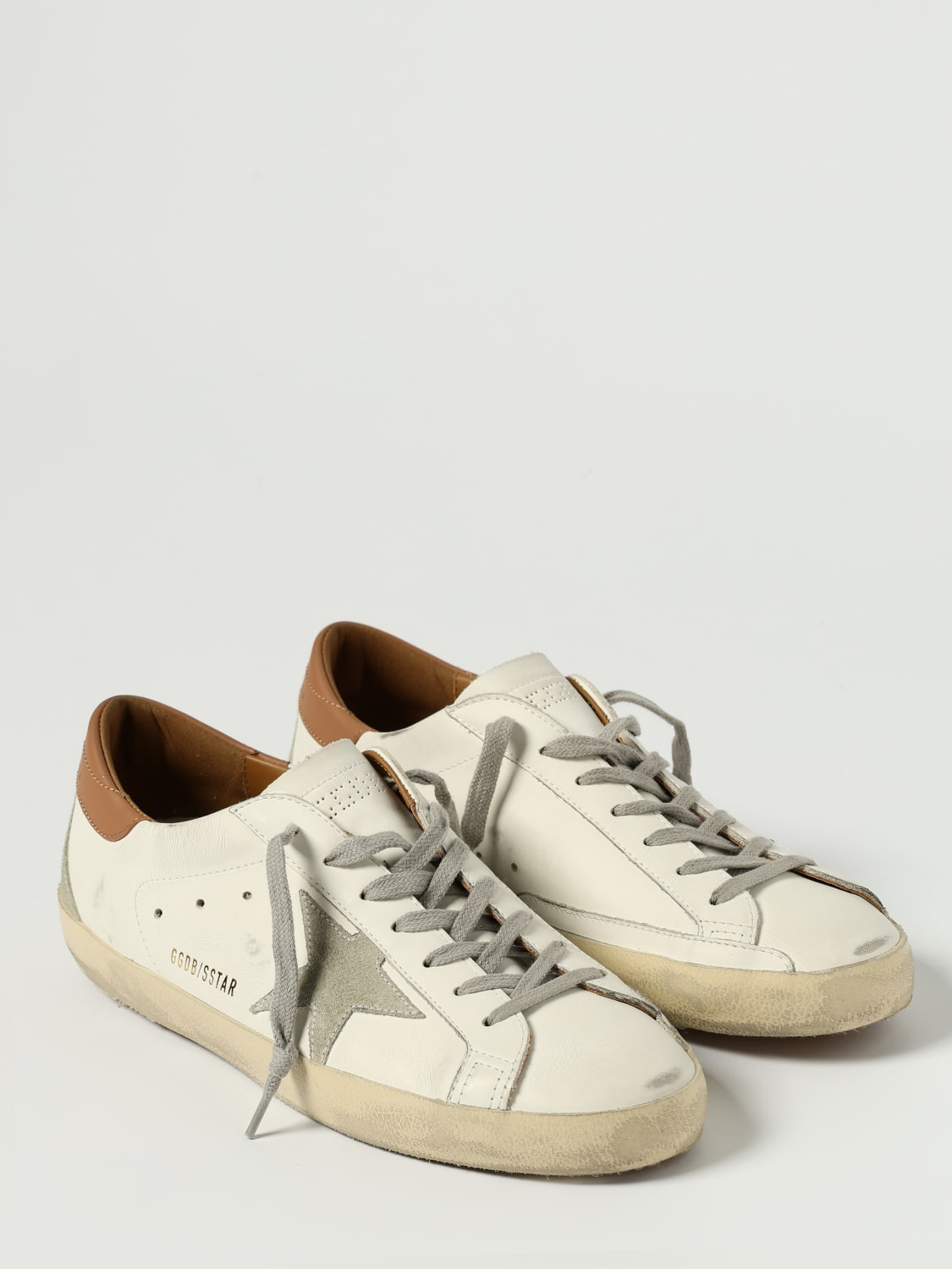 Super-Star classic Golden Goose sneakers in worn leather - 2