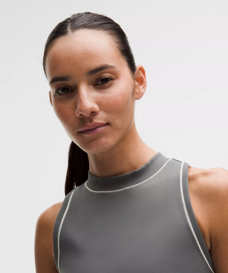 Ultralu Contour-Seam Cropped Tank Top 4