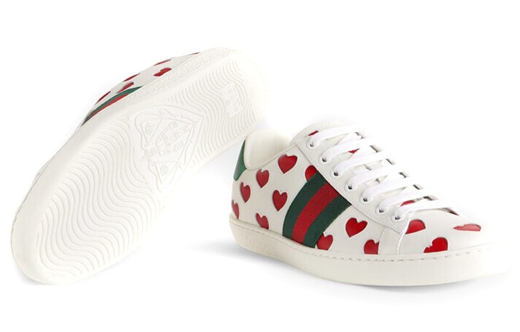 (WMNS) Gucci Ace 'Hearts' 676959-1XG60-9062 - 5