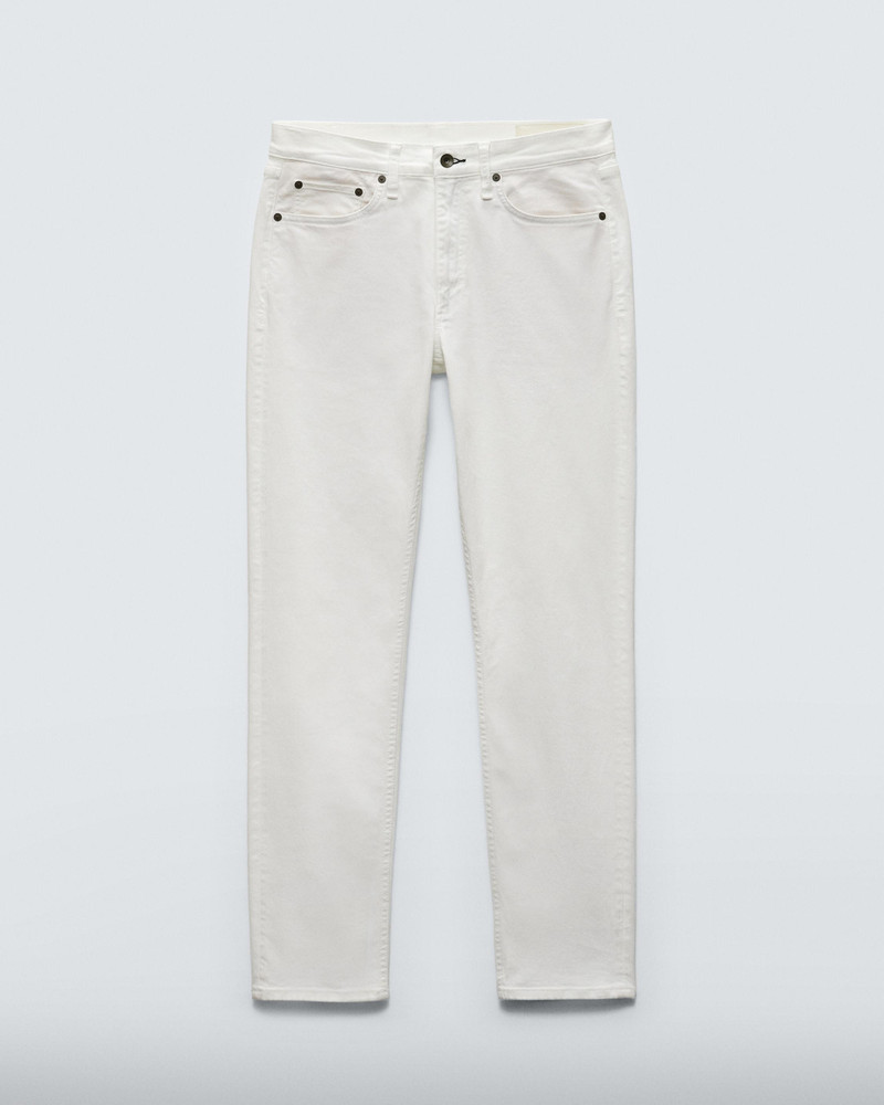 적합 2 - 눈 백색
슬림핏 Authentic Stretch Jean - 1
