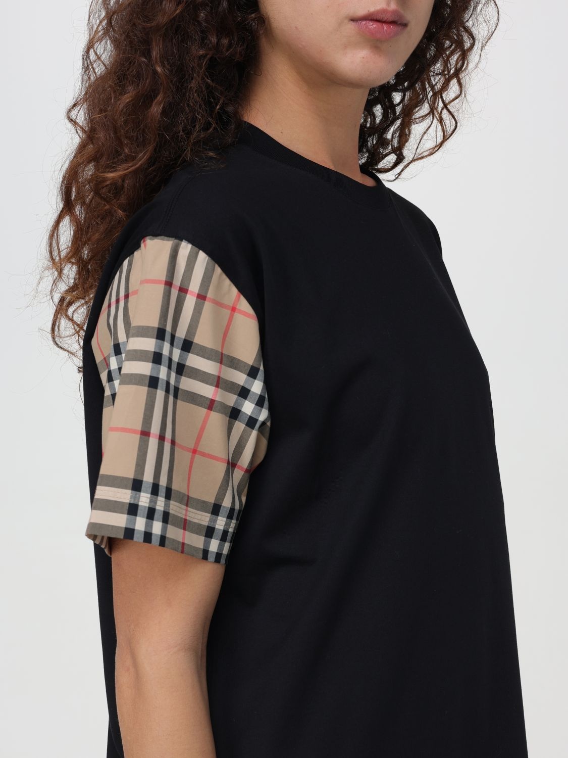 Burberry T-shirt in organic cotton with Vintage Check sleeves - 5