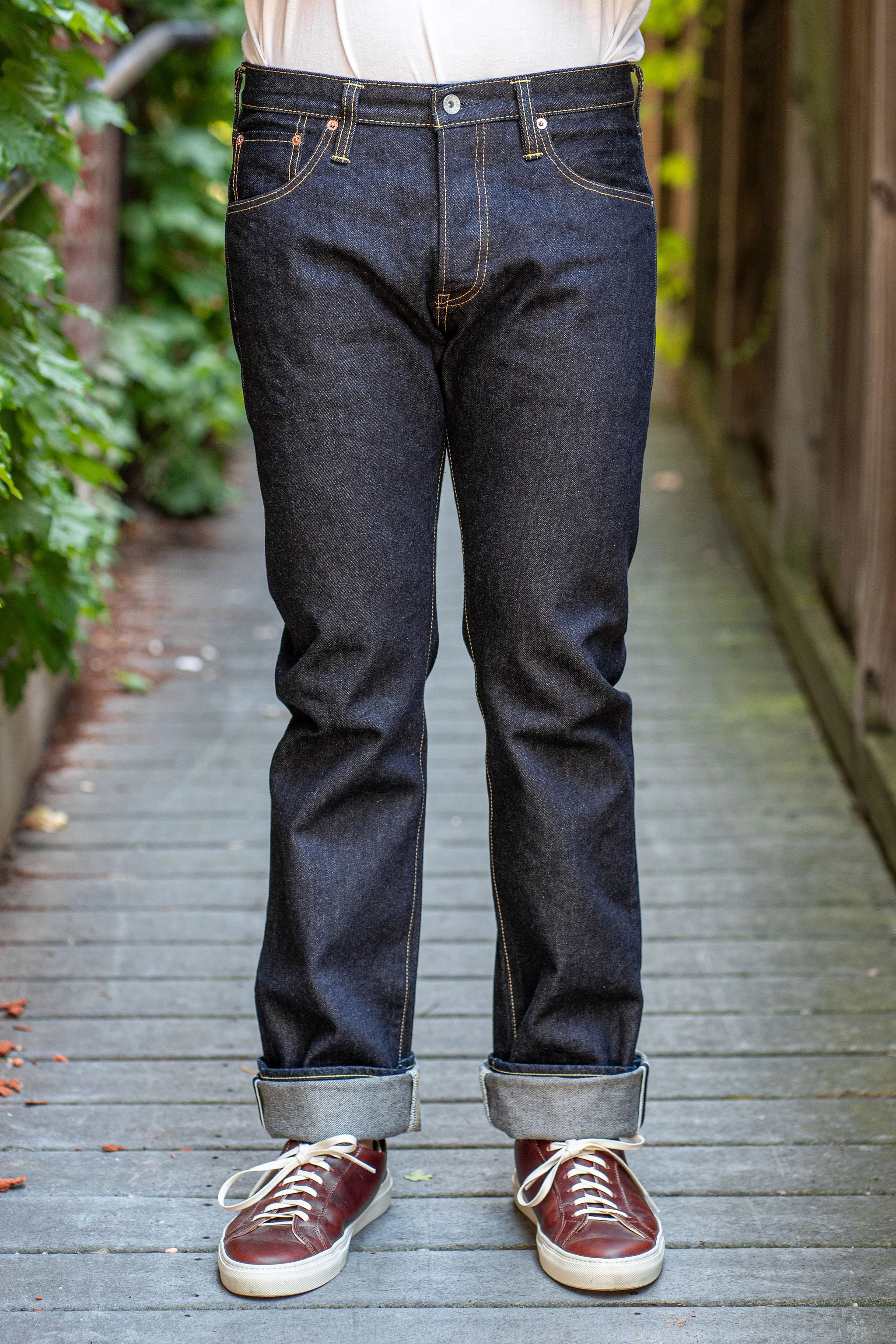 IRON HEART IH-777S-142 14OZ SELVEDGE DENIM SLIM TAPERED JEANS - INDIGO - 1