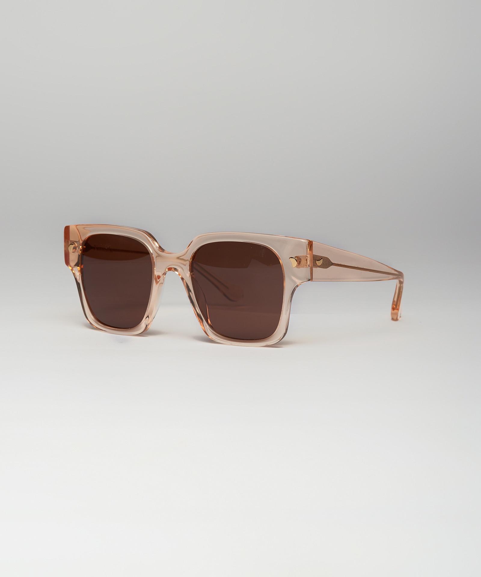 SHAE - Oversized D-frame sunglasses - Transparent champagne - 2