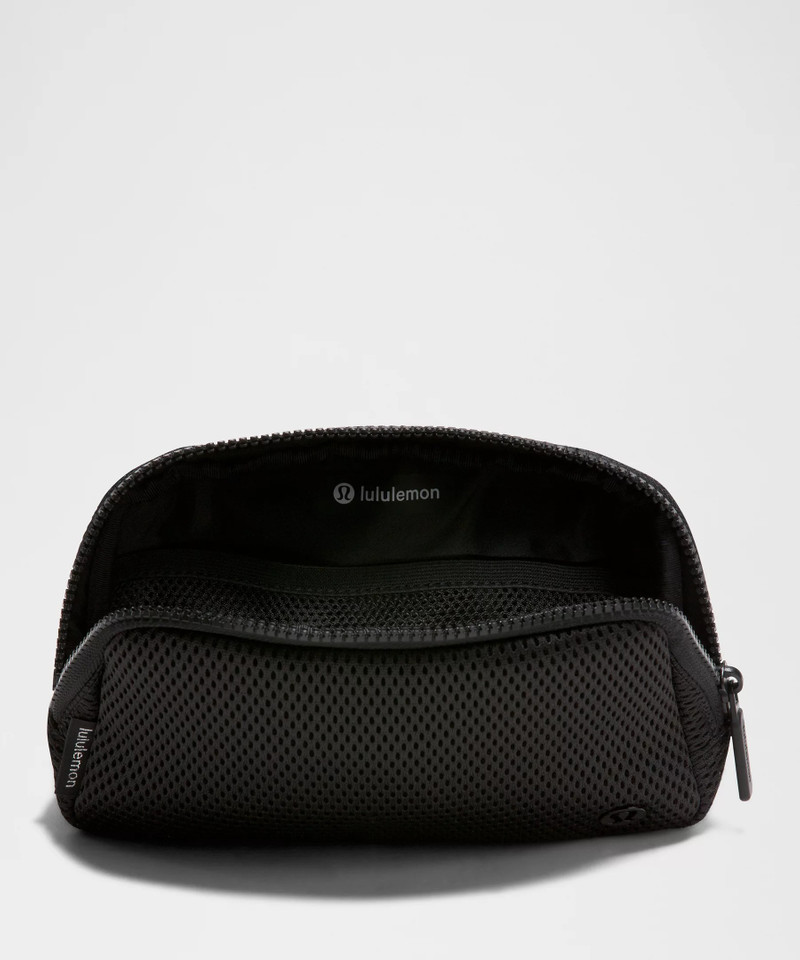 Everywhere Belt Bag 1L *Knit Mesh 4