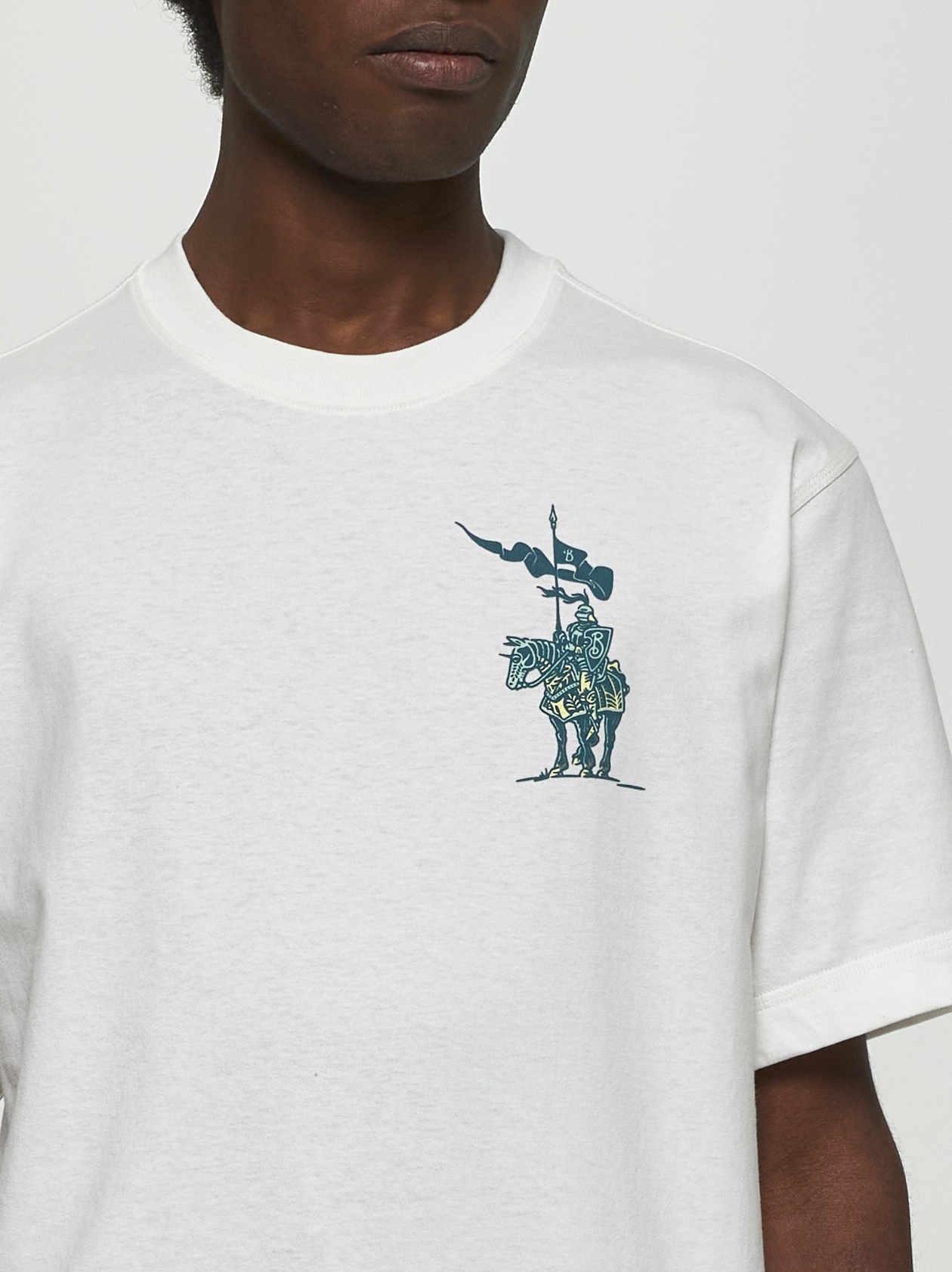 【送料&関税込】Burberry Ivory Cotton T-shirt Burberry Ivory cotton EKD T-shirt | danielloboutique