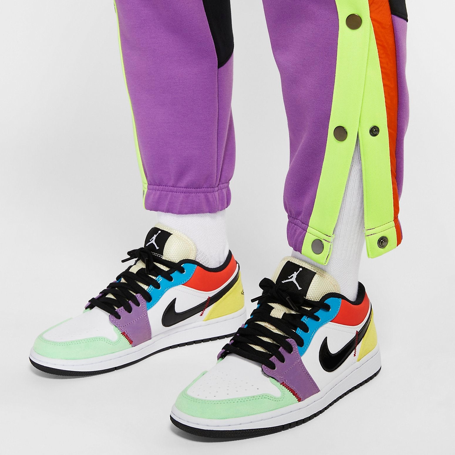 (WMNS) Air Jordan Moto Pants 'Multi-Color' CV7658-055 - 5