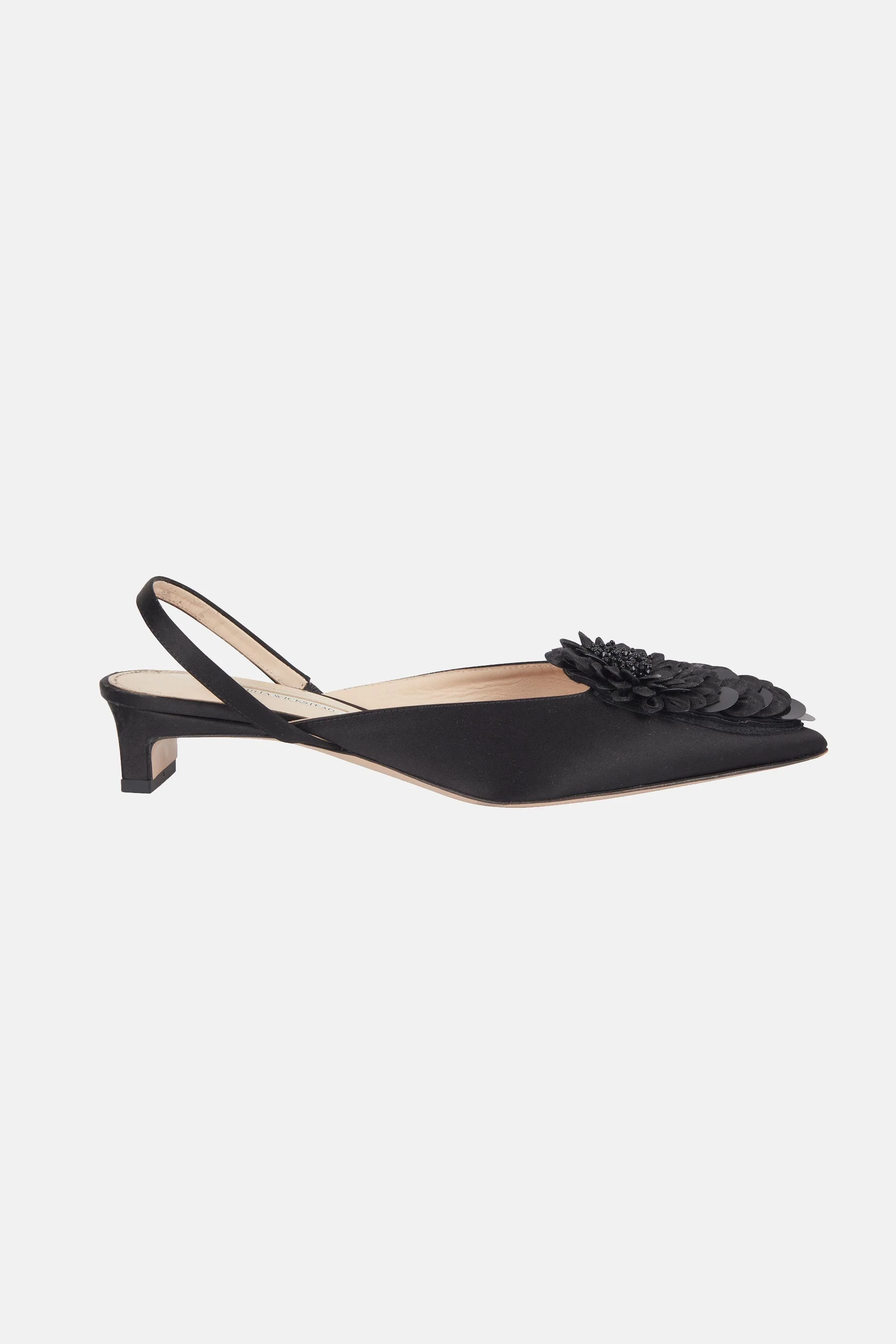 Kaori With Feather Embroidery Shoe In Black Satin - 1