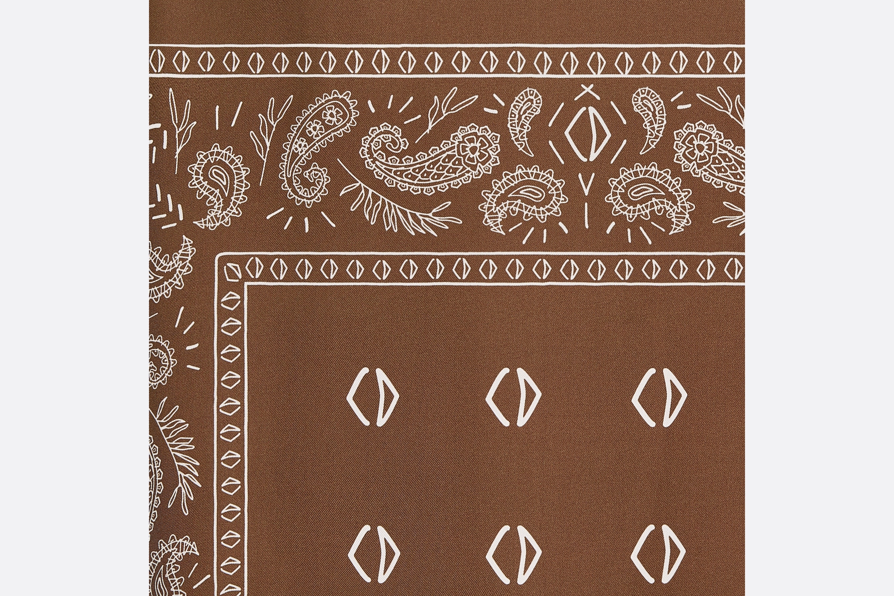 Short-Sleeved Shirt with Bandana Motif - 3