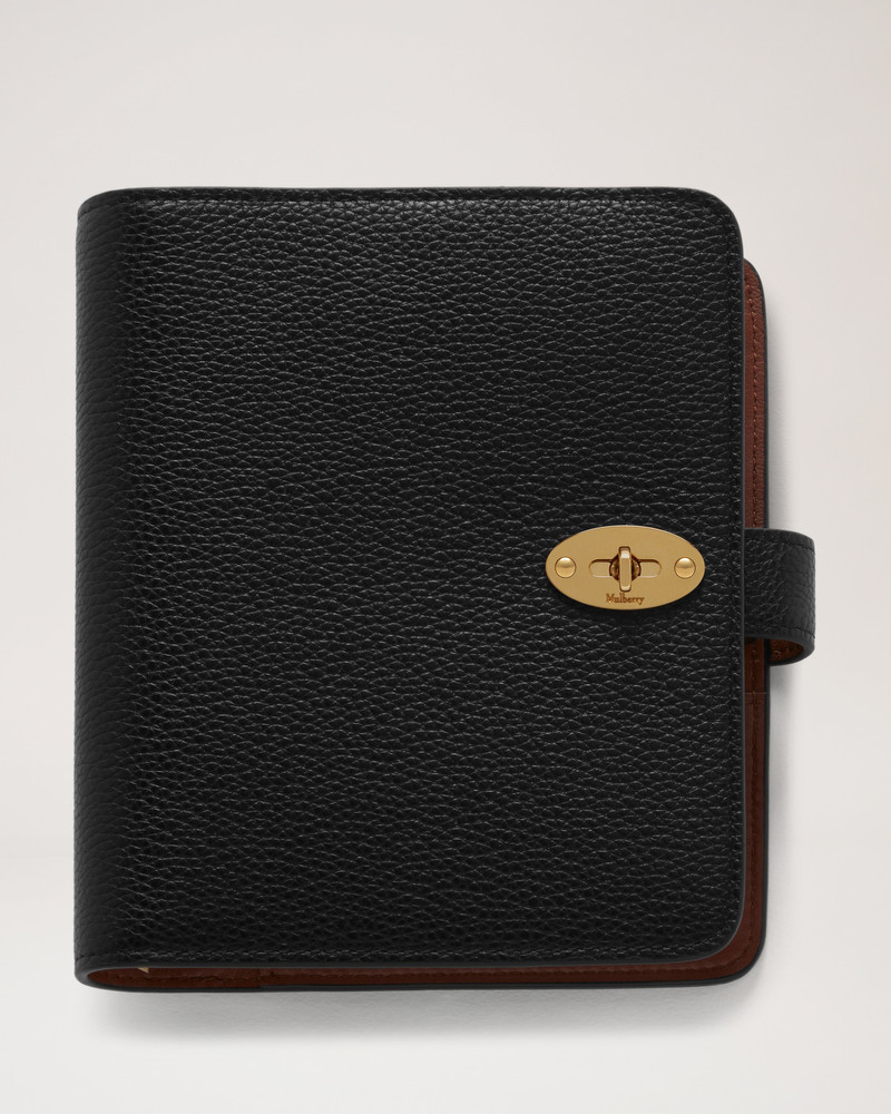 Postman's Lock Agenda
Black Small Classic Grain 1