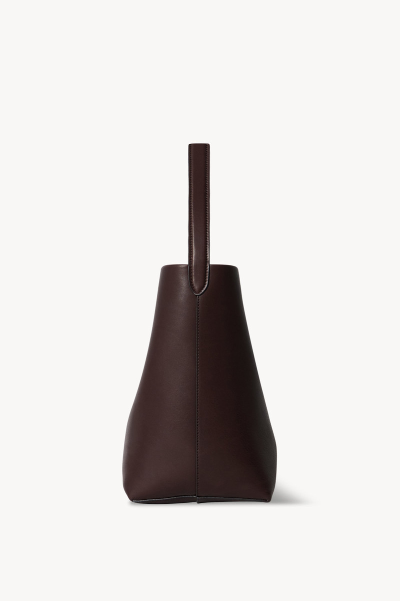 Medium N/S Park Tote Bag in Leather 3