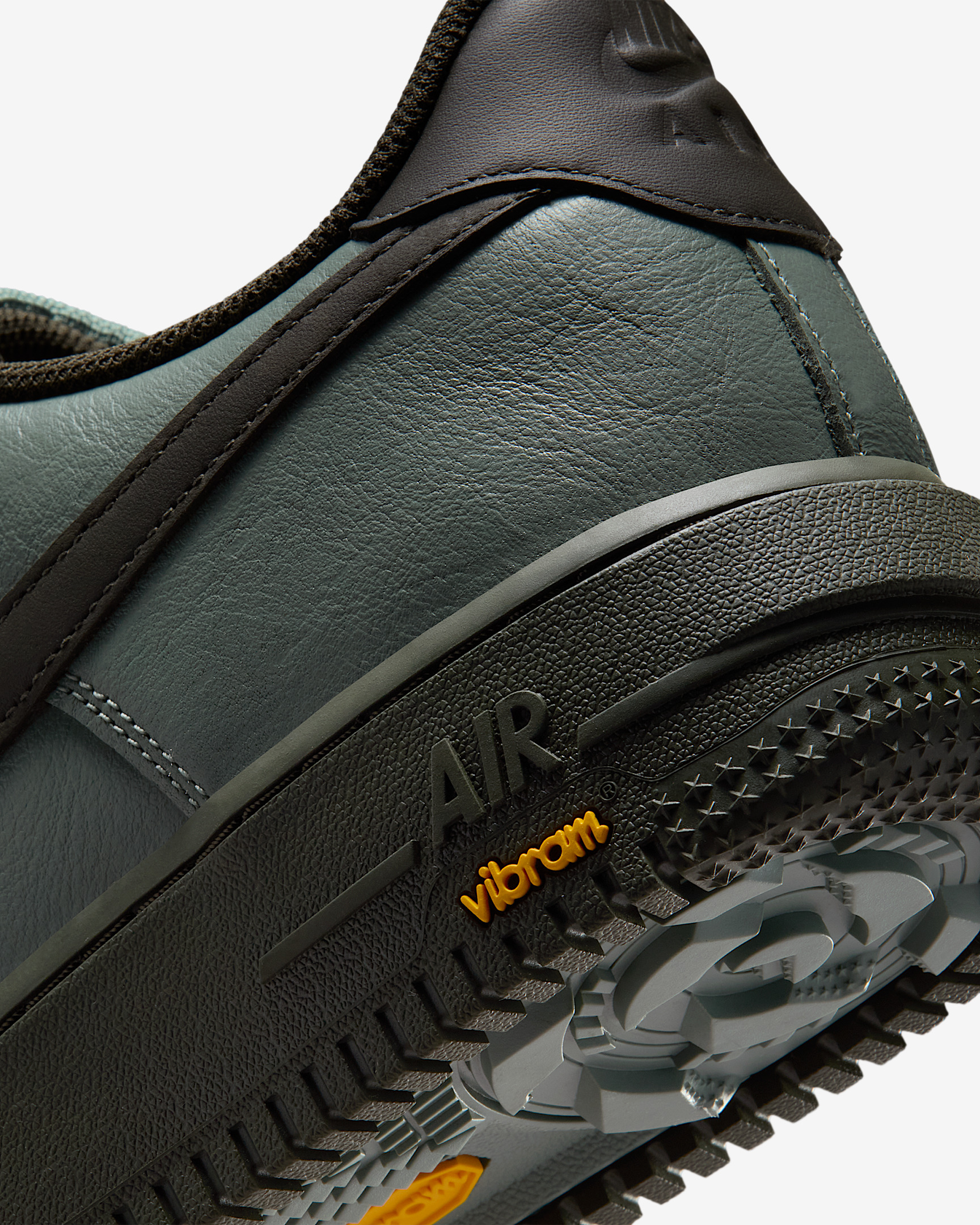 Air Force 1 GTX Vibram Men's Shoes - 8