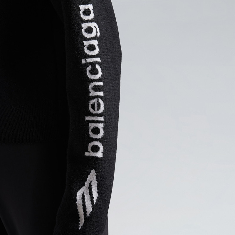 Women's 3b Sports Icon Cropped Crewneck in Black/white 6