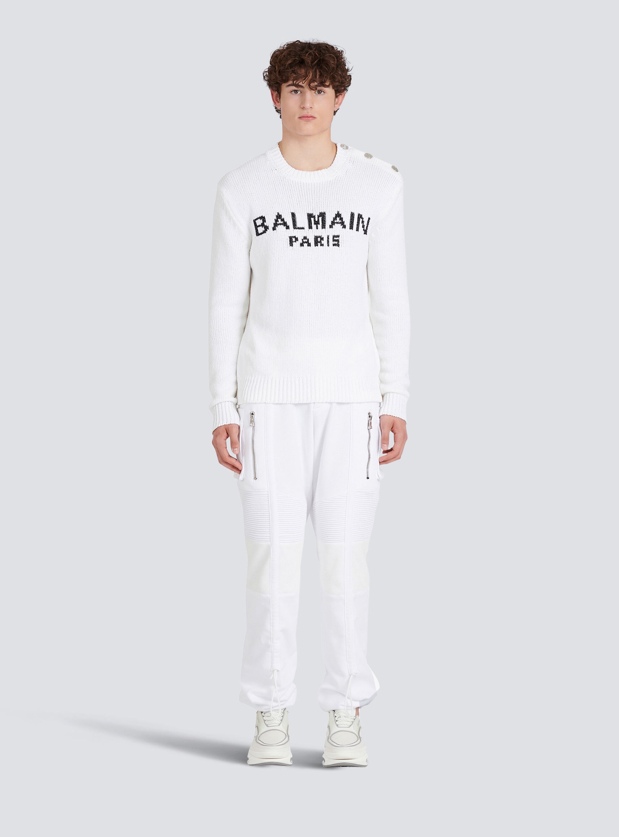 Cotton sweater with embroidered Balmain Paris logo - 3