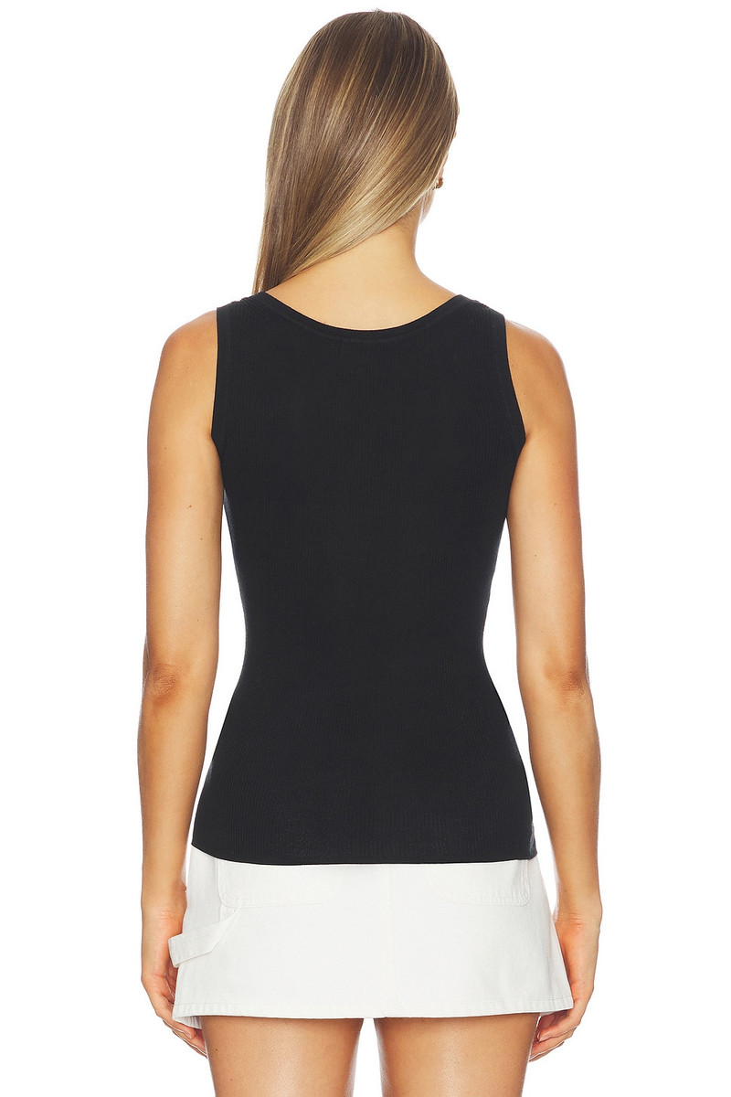 RENGGLI Scoop Neck Rib Tank outlook
