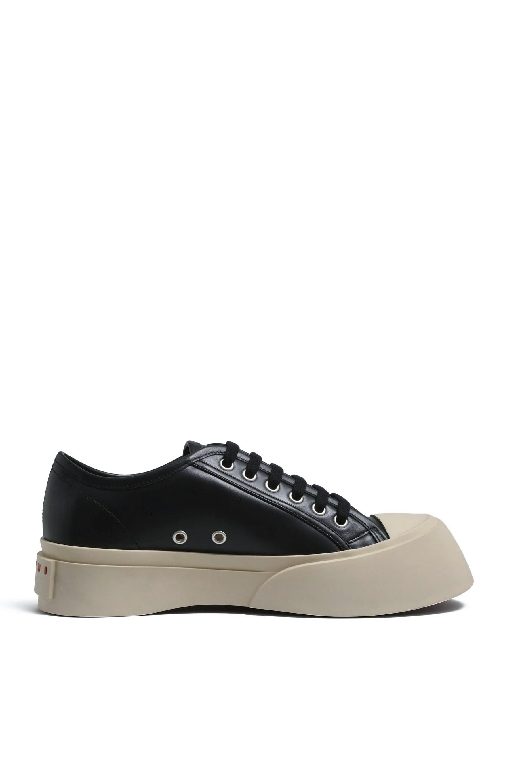 LACED UP / BLK - 2