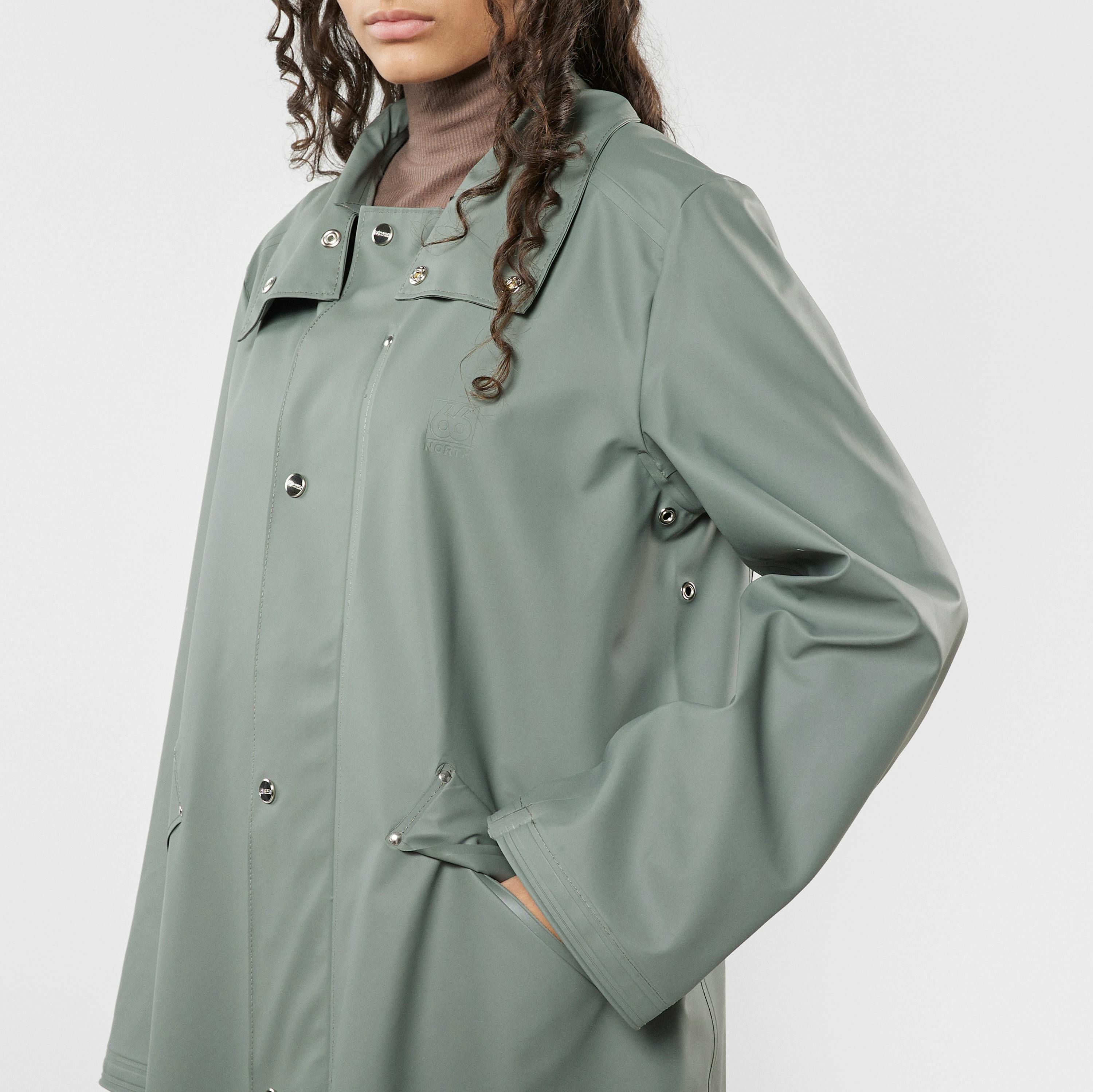 Skipagata Raincoat - 3