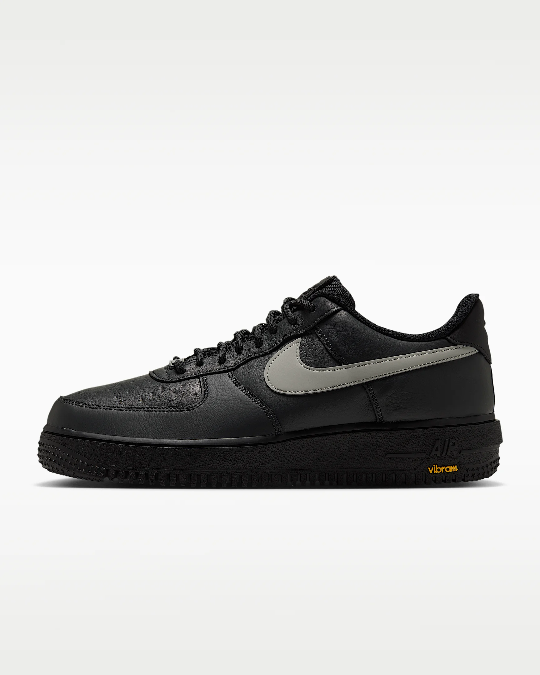 Air Force 1 GORE-TEX Vibram Men's Shoes - 1